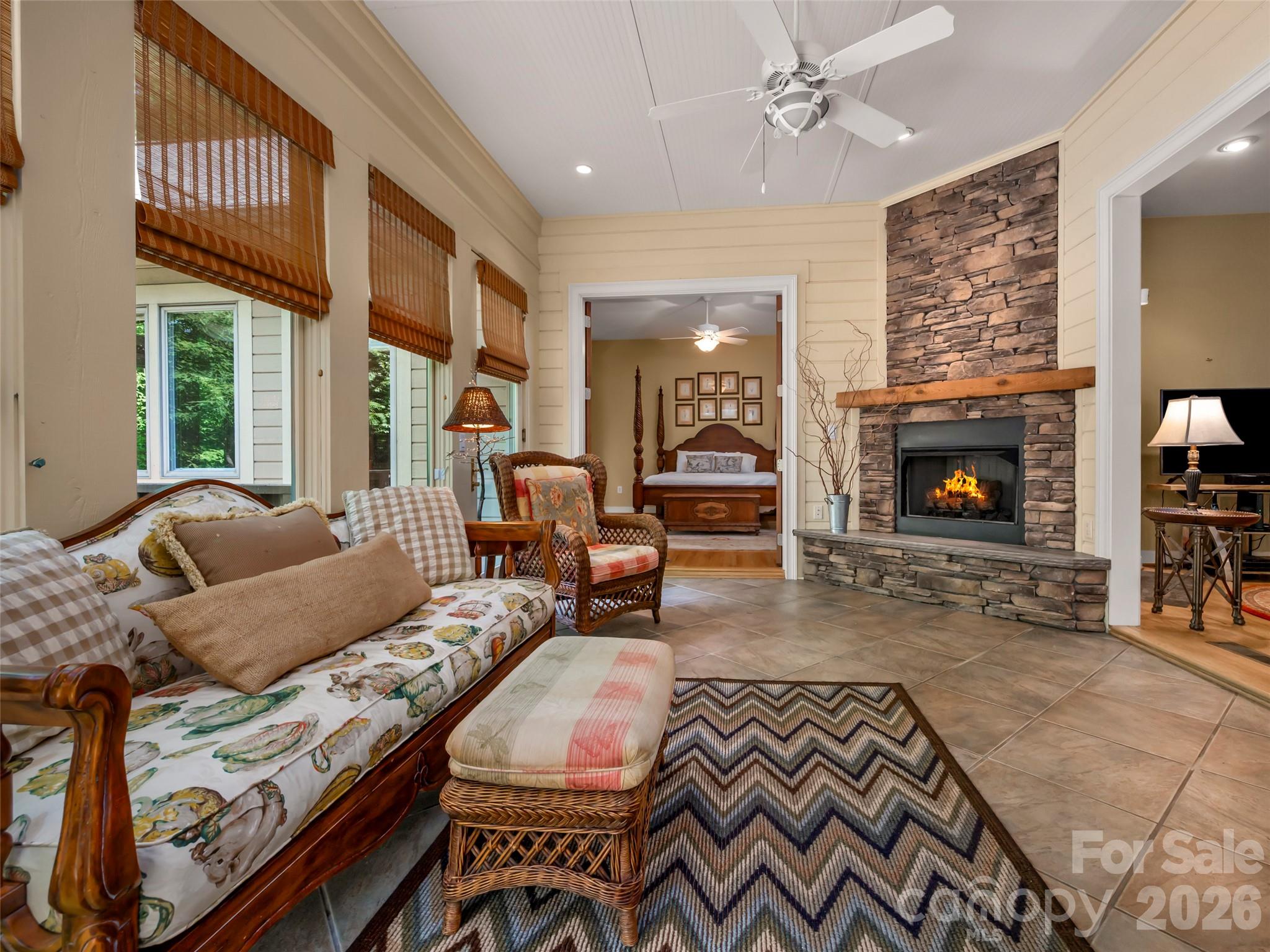 110 Little Cherokee Ridge — Hendersonville