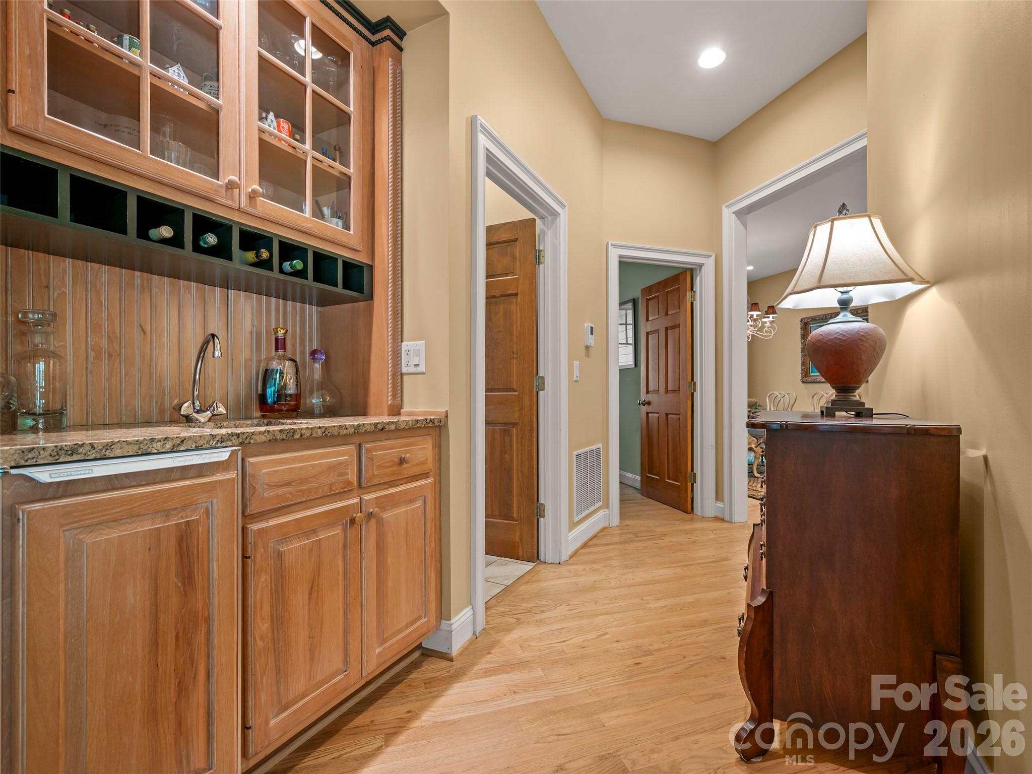 110 Little Cherokee Ridge — Hendersonville