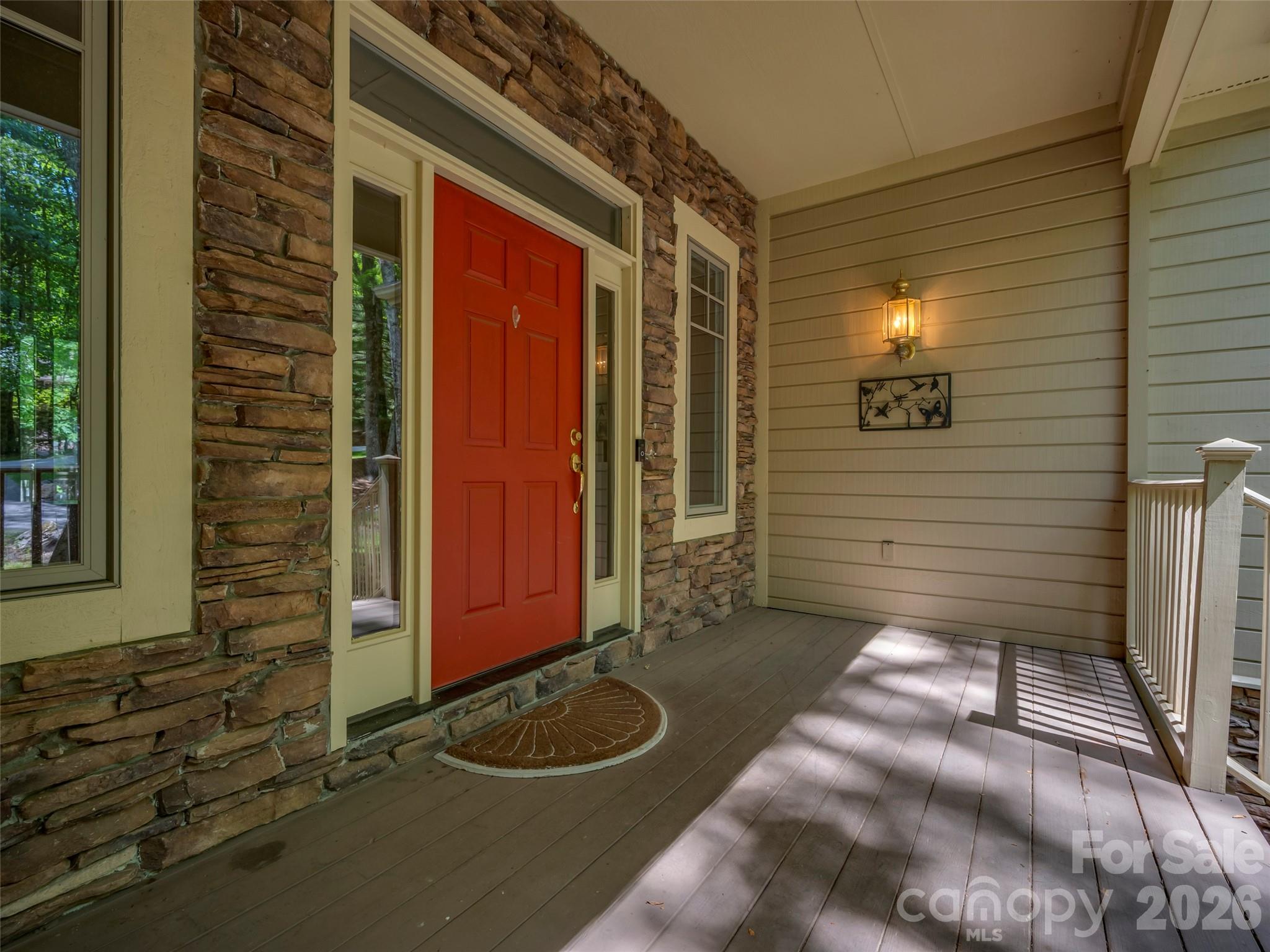 110 Little Cherokee Ridge — Hendersonville