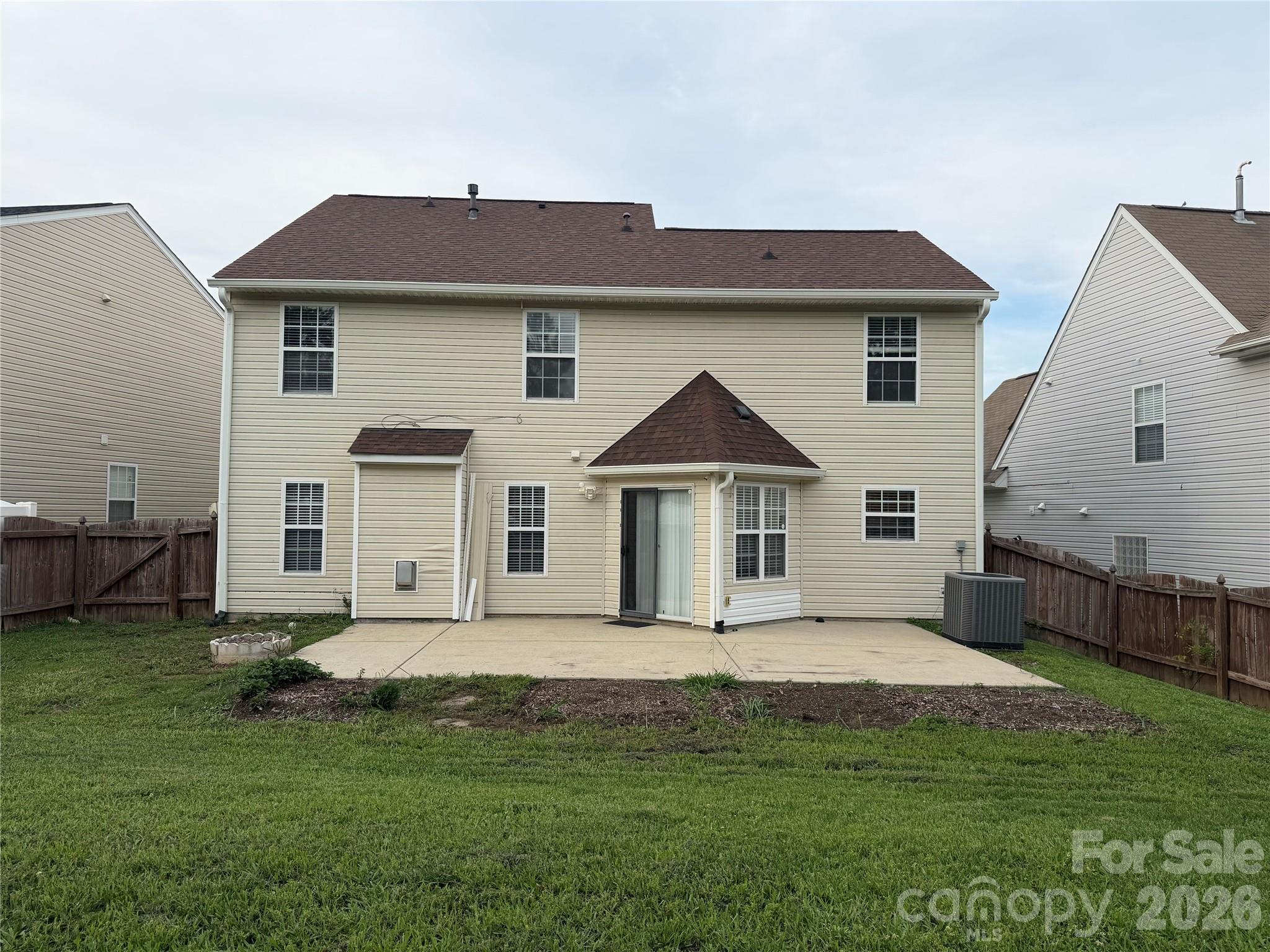 9233 Simonton Drive — Charlotte