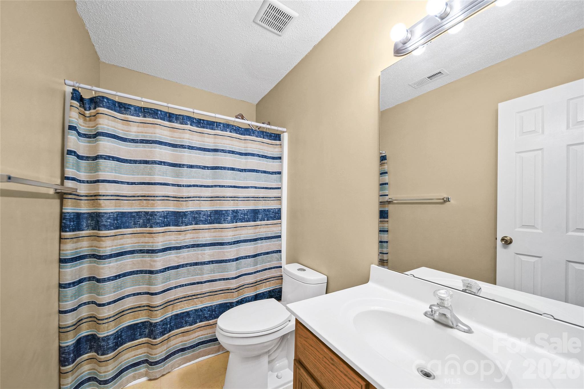 9233 Simonton Drive — Charlotte