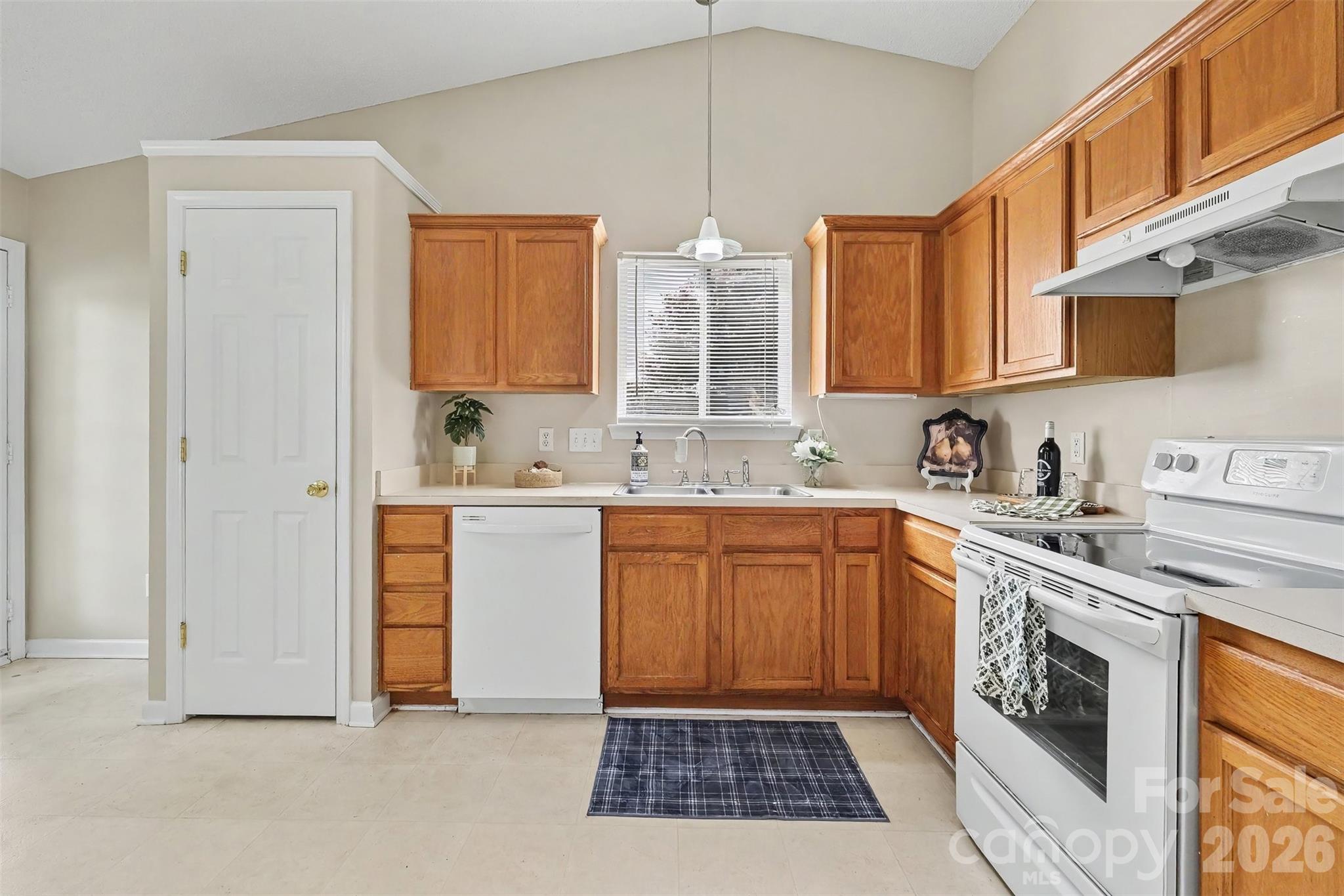 109 Brookstone Drive — Mount Holly