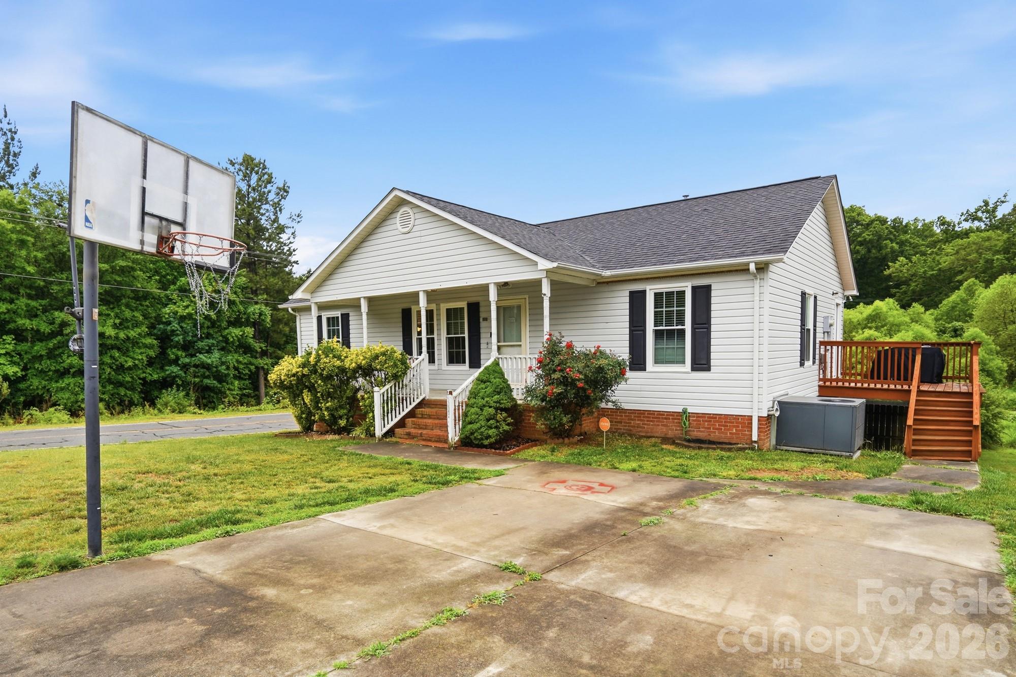 1114 Lakeview Street — Kannapolis