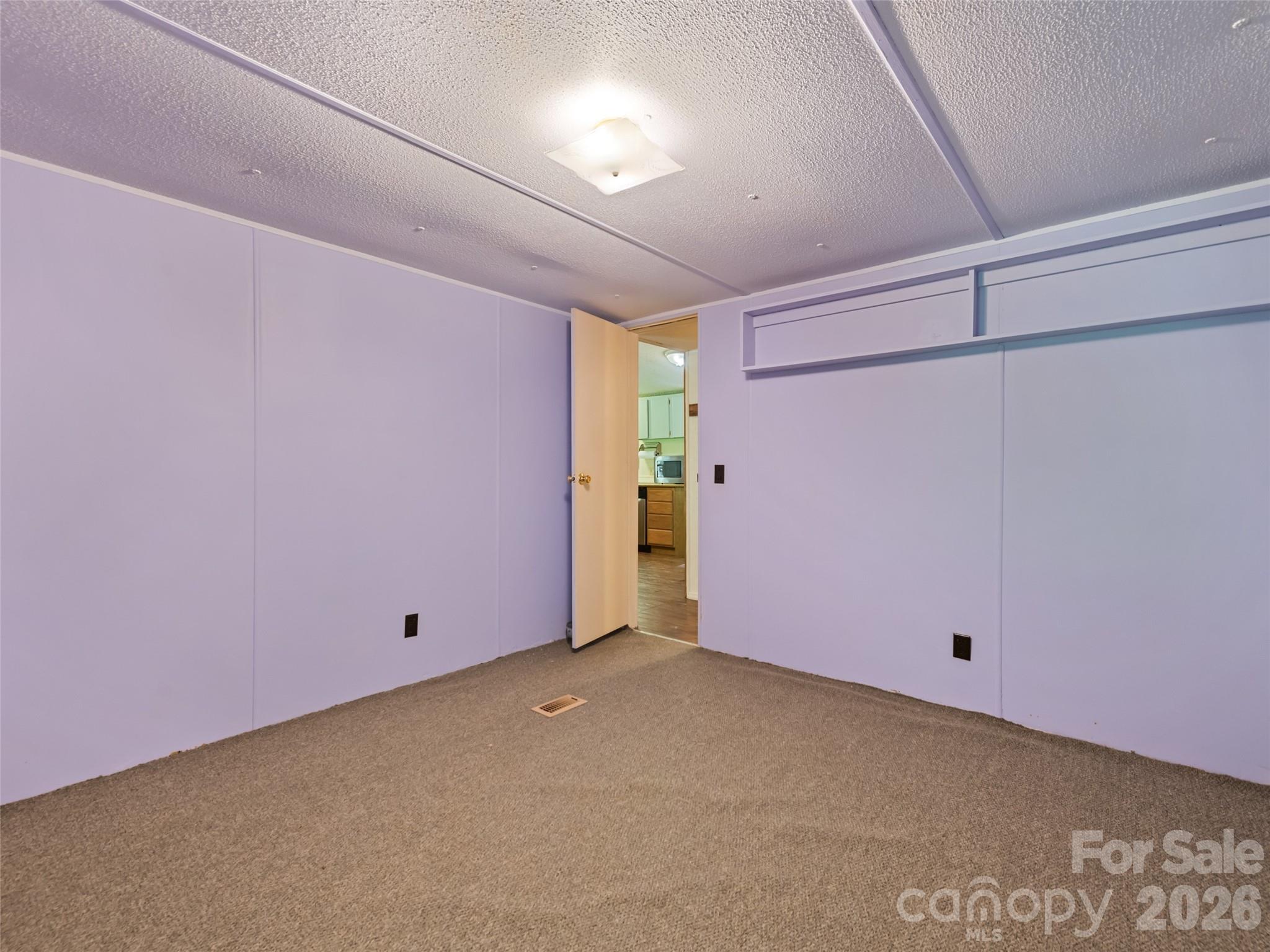 102 Serenity Lane — Clyde