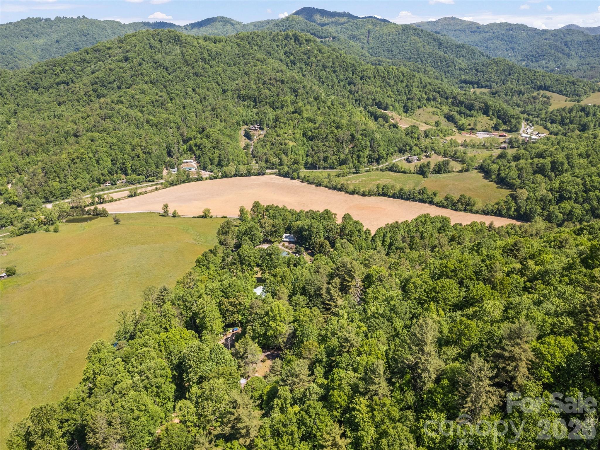 102 Serenity Lane — Clyde