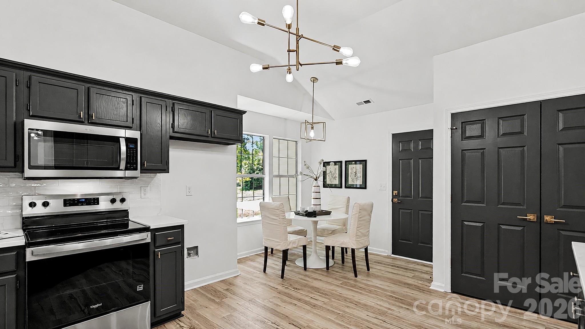 8815 Burnt Umber Drive — Charlotte