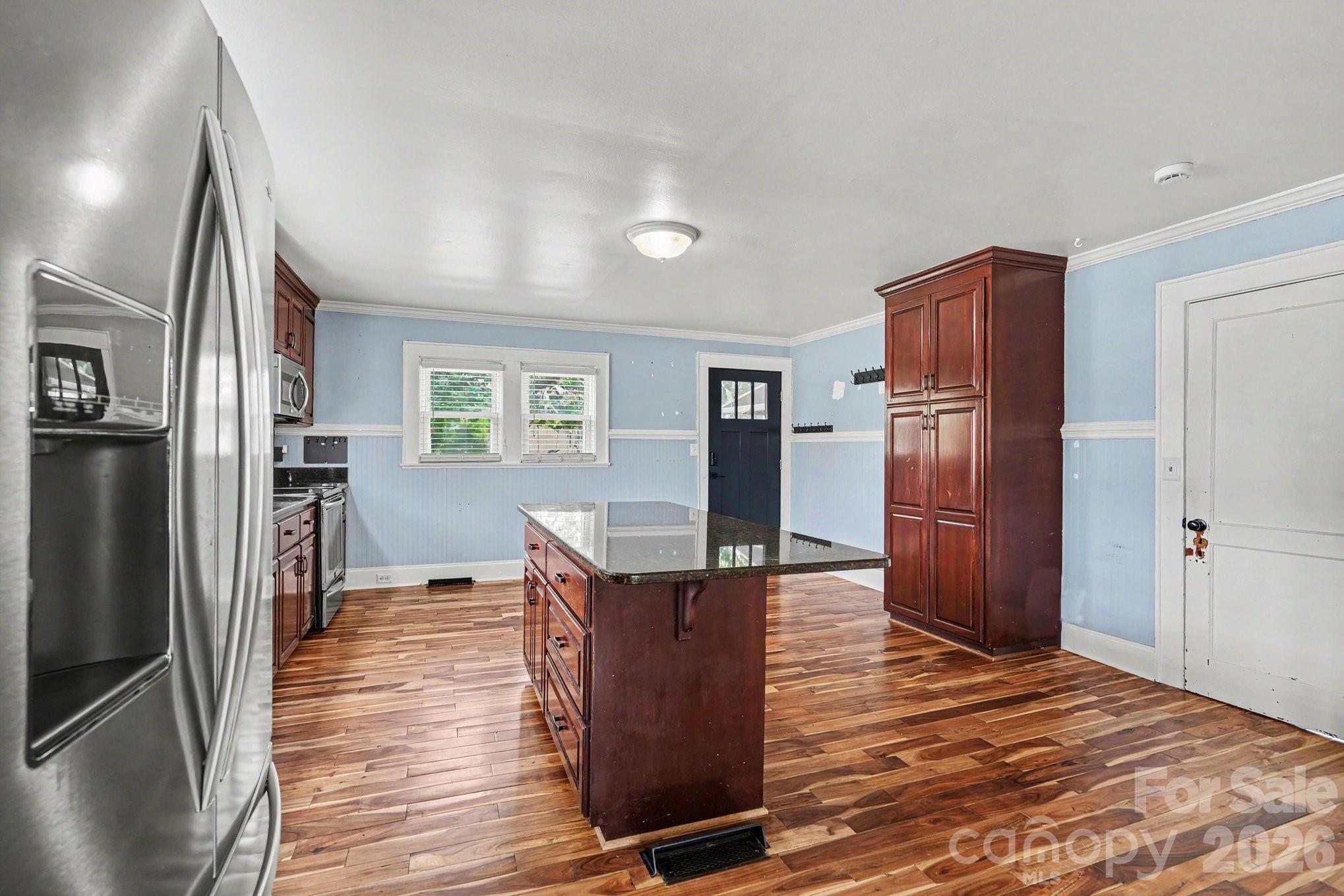 24359 Ridgecrest Road — Locust