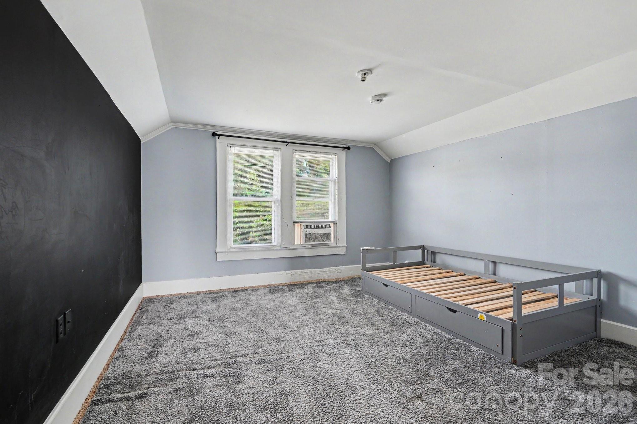 24359 Ridgecrest Road — Locust