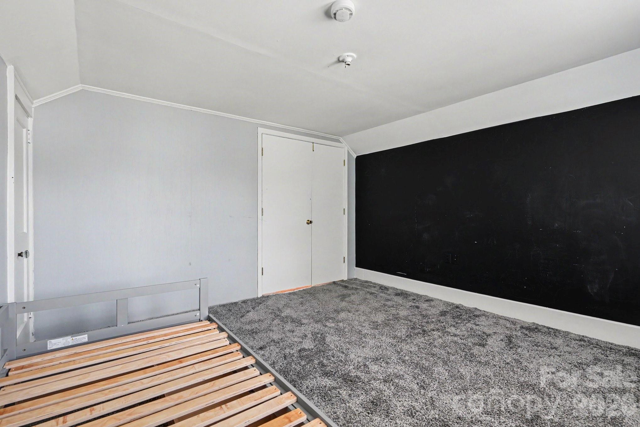 24359 Ridgecrest Road — Locust