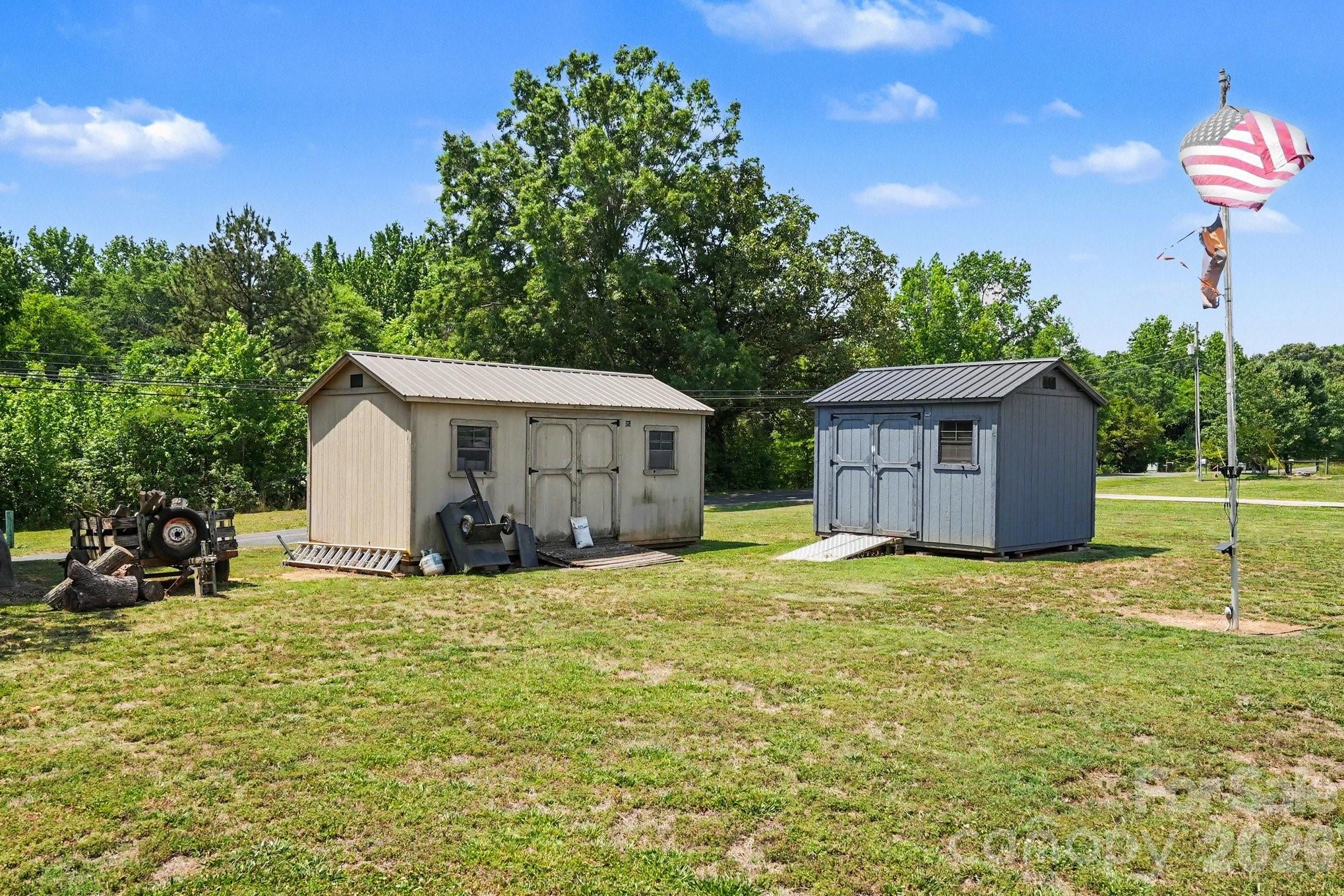 24359 Ridgecrest Road — Locust