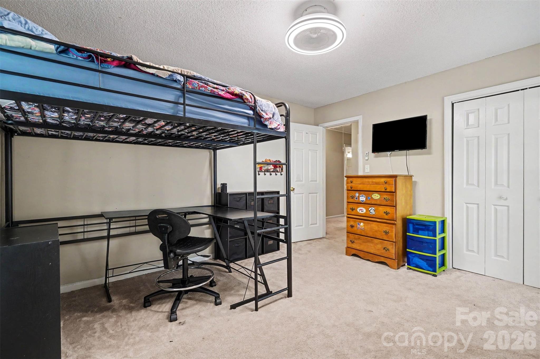 4300 Saxonbury Way — Charlotte