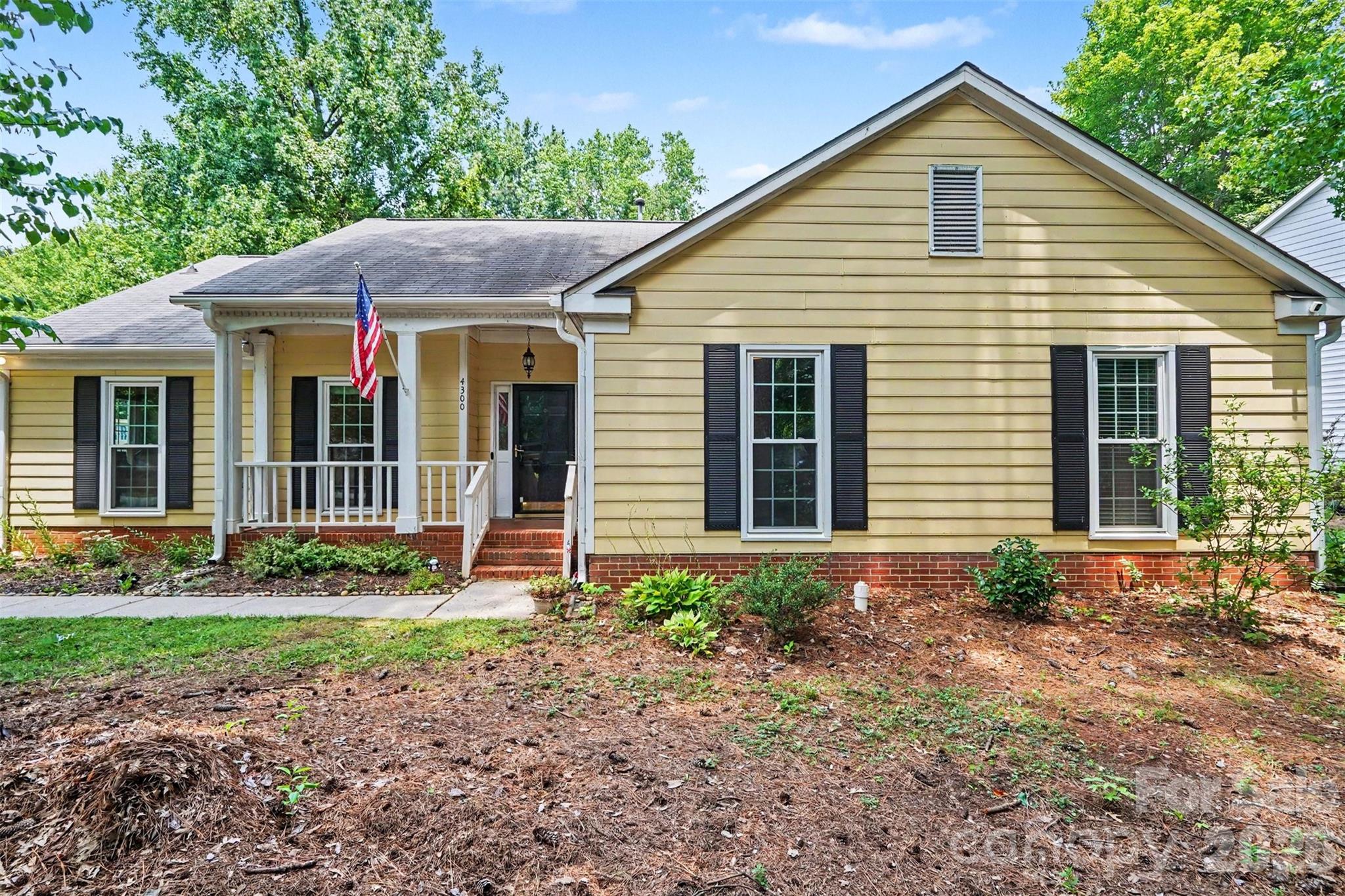 4300 Saxonbury Way — Charlotte