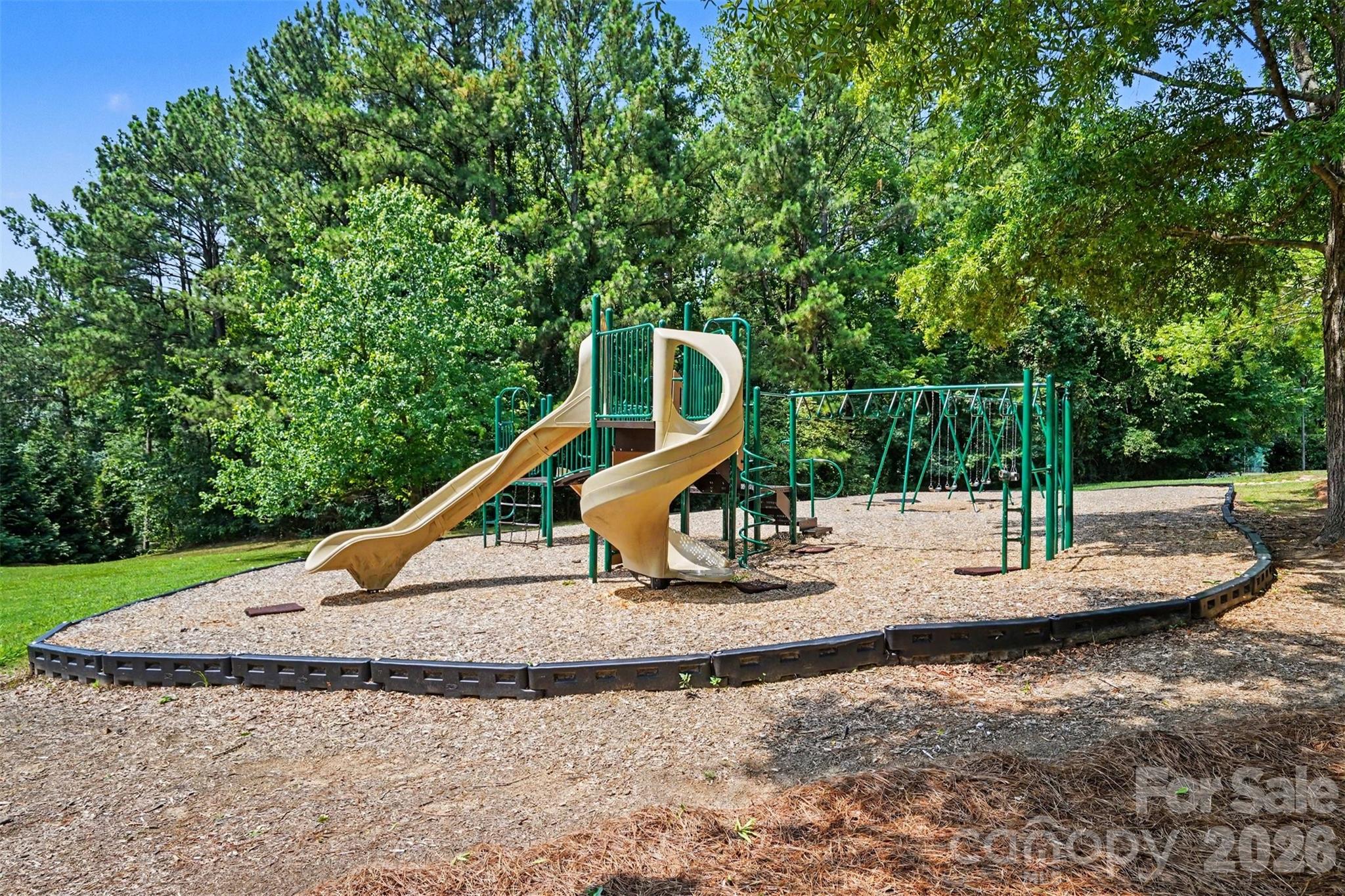 4300 Saxonbury Way — Charlotte