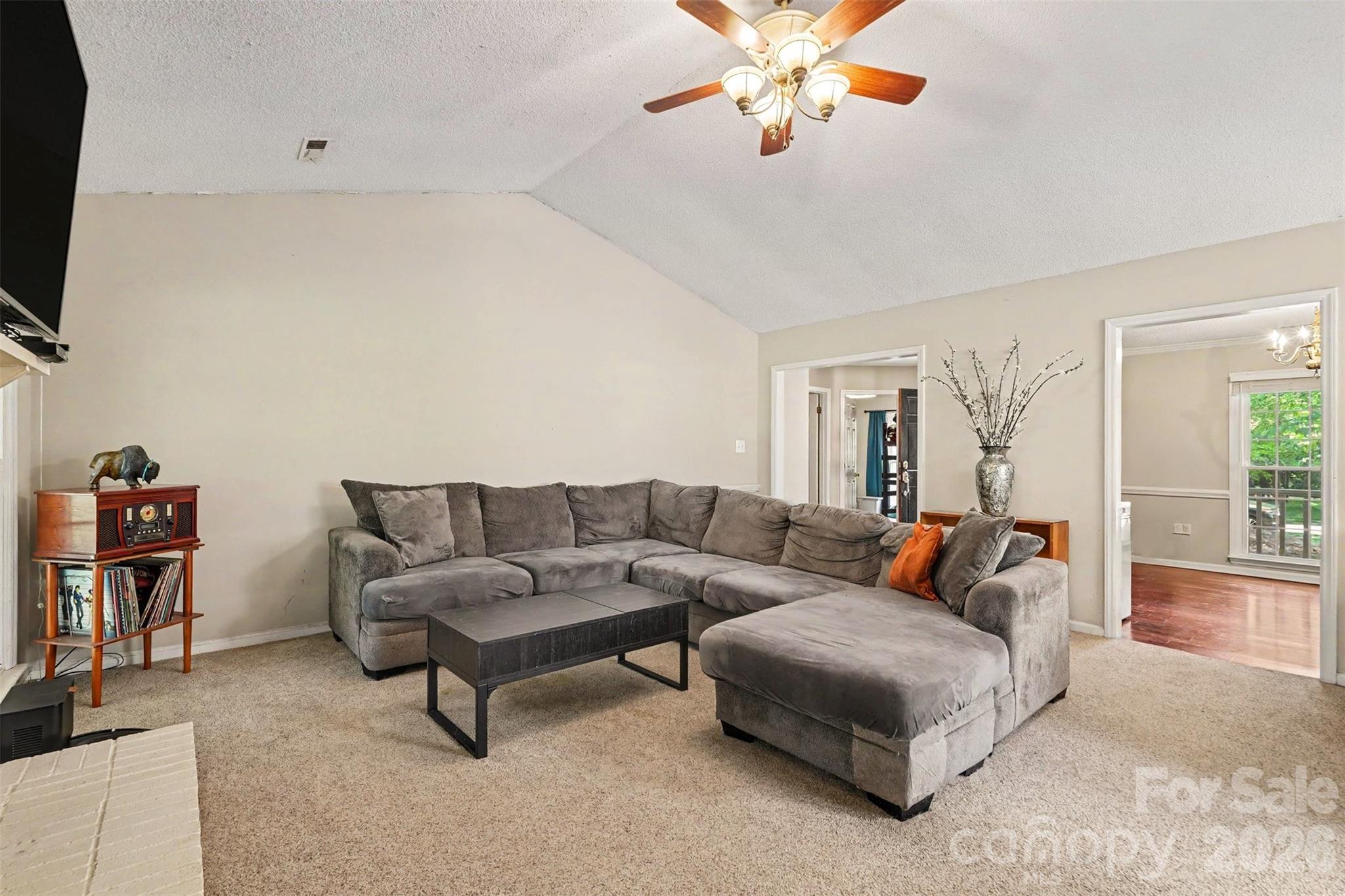 4300 Saxonbury Way — Charlotte