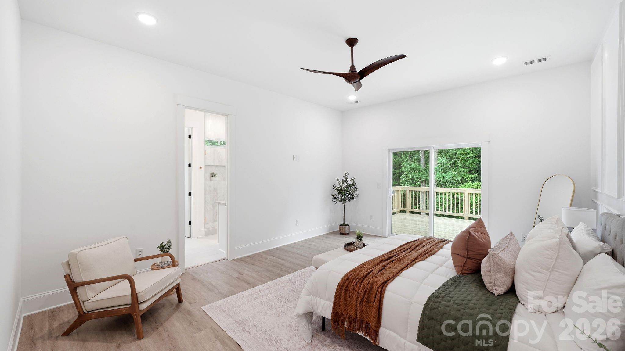 825 Breezewood Drive — Charlotte