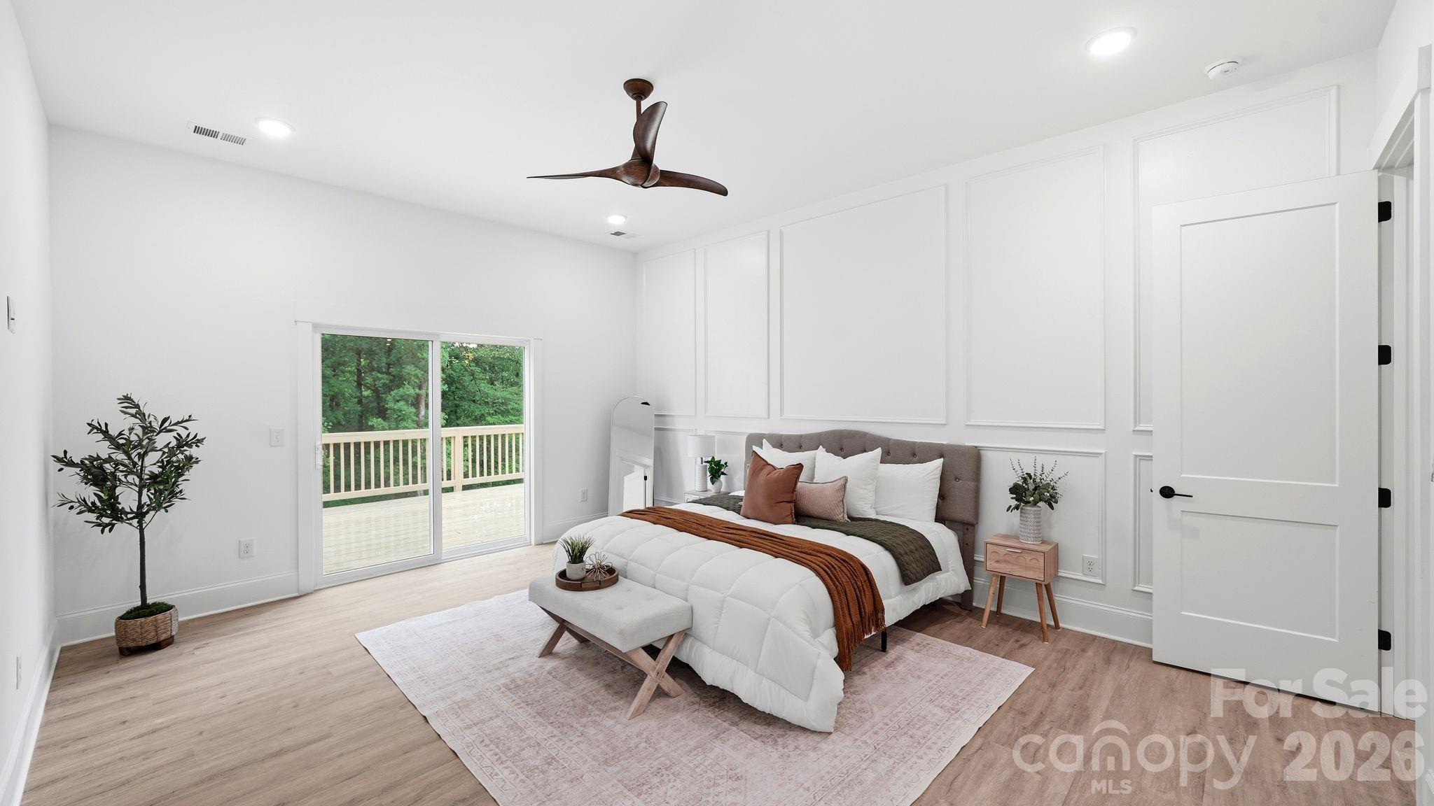 825 Breezewood Drive — Charlotte