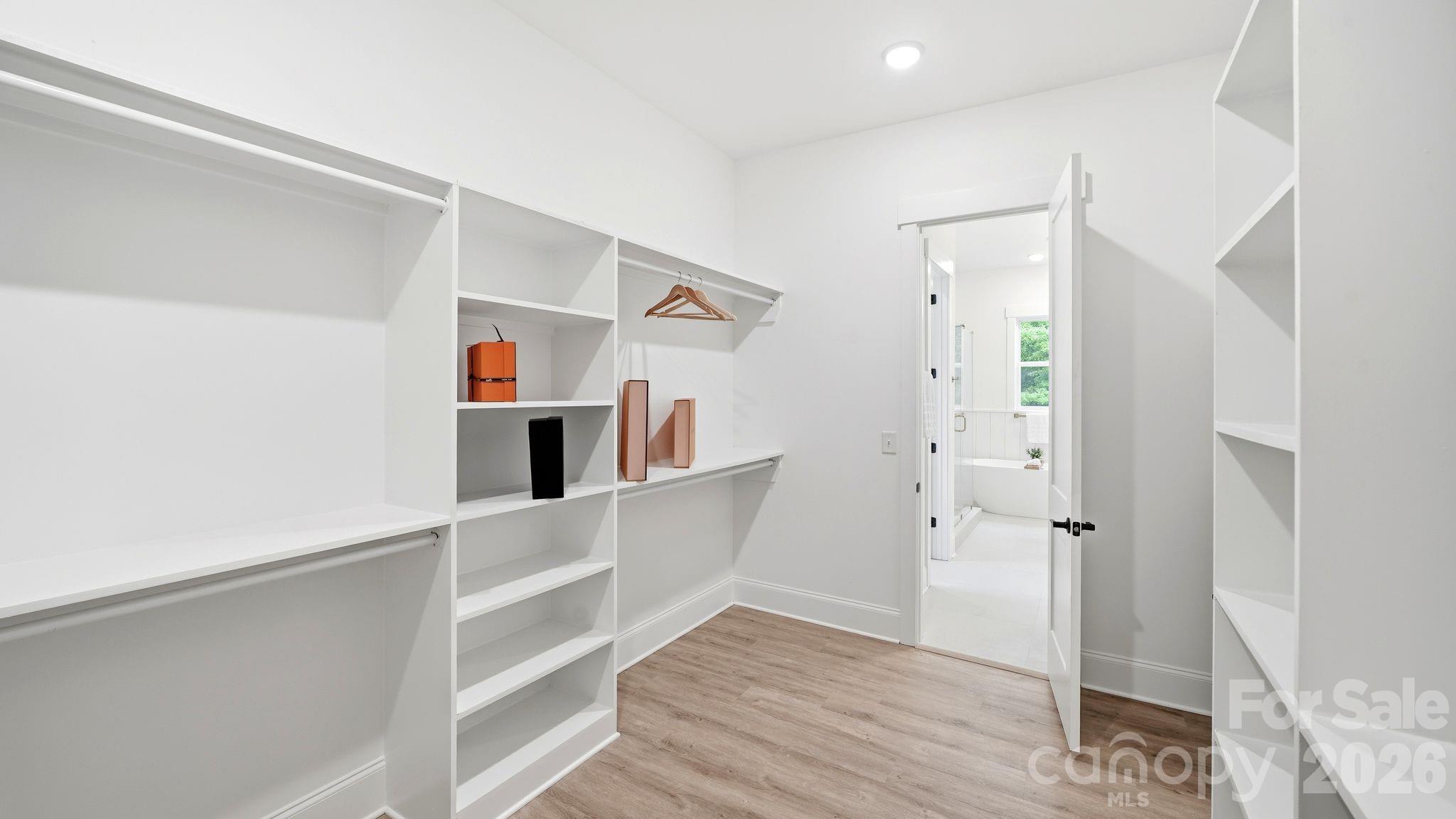 825 Breezewood Drive — Charlotte