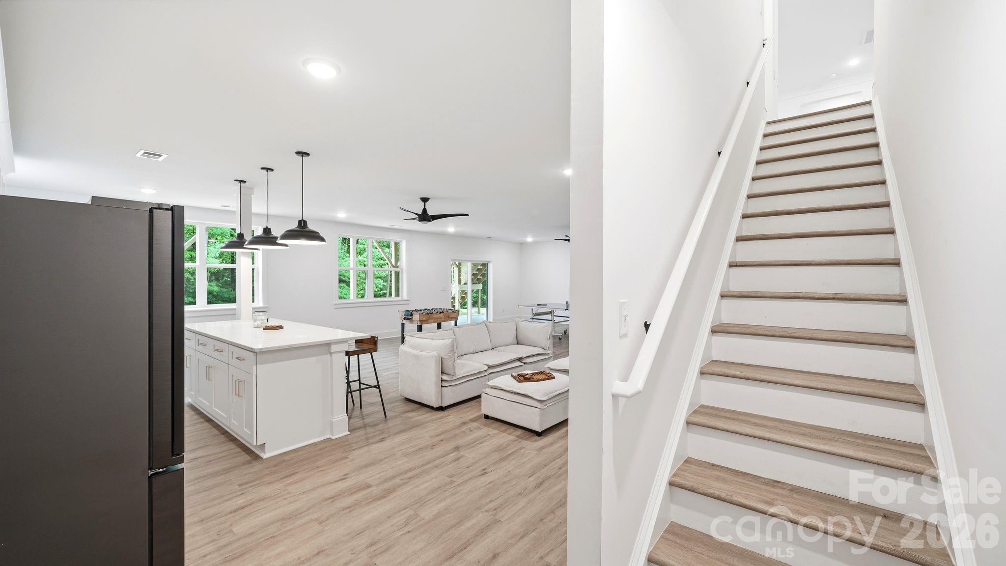 825 Breezewood Drive — Charlotte