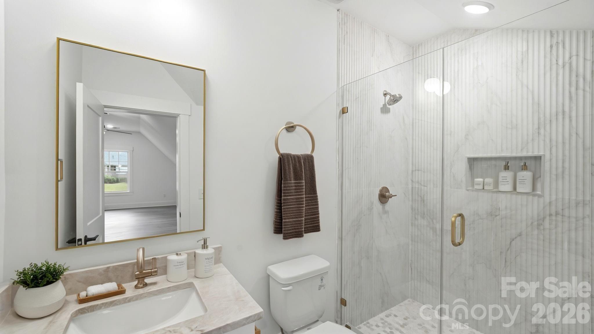 825 Breezewood Drive — Charlotte