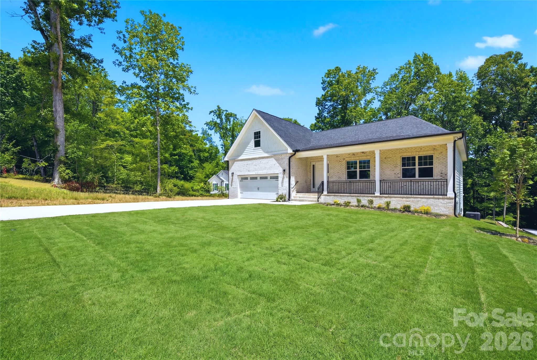 825 Breezewood Drive — Charlotte