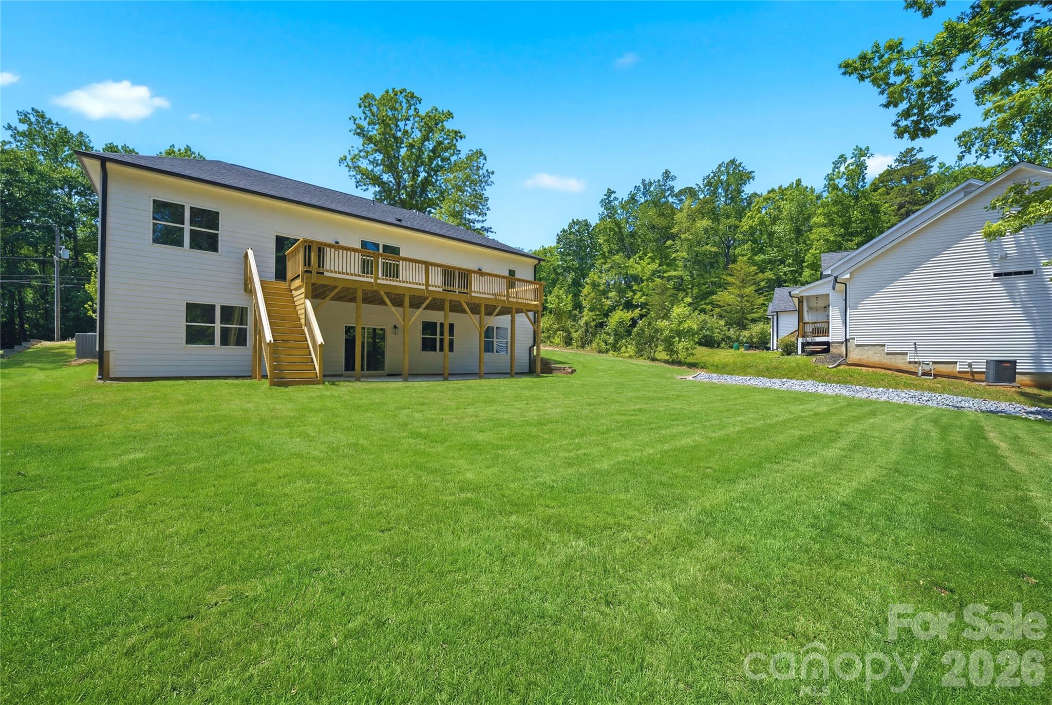 825 Breezewood Drive — Charlotte