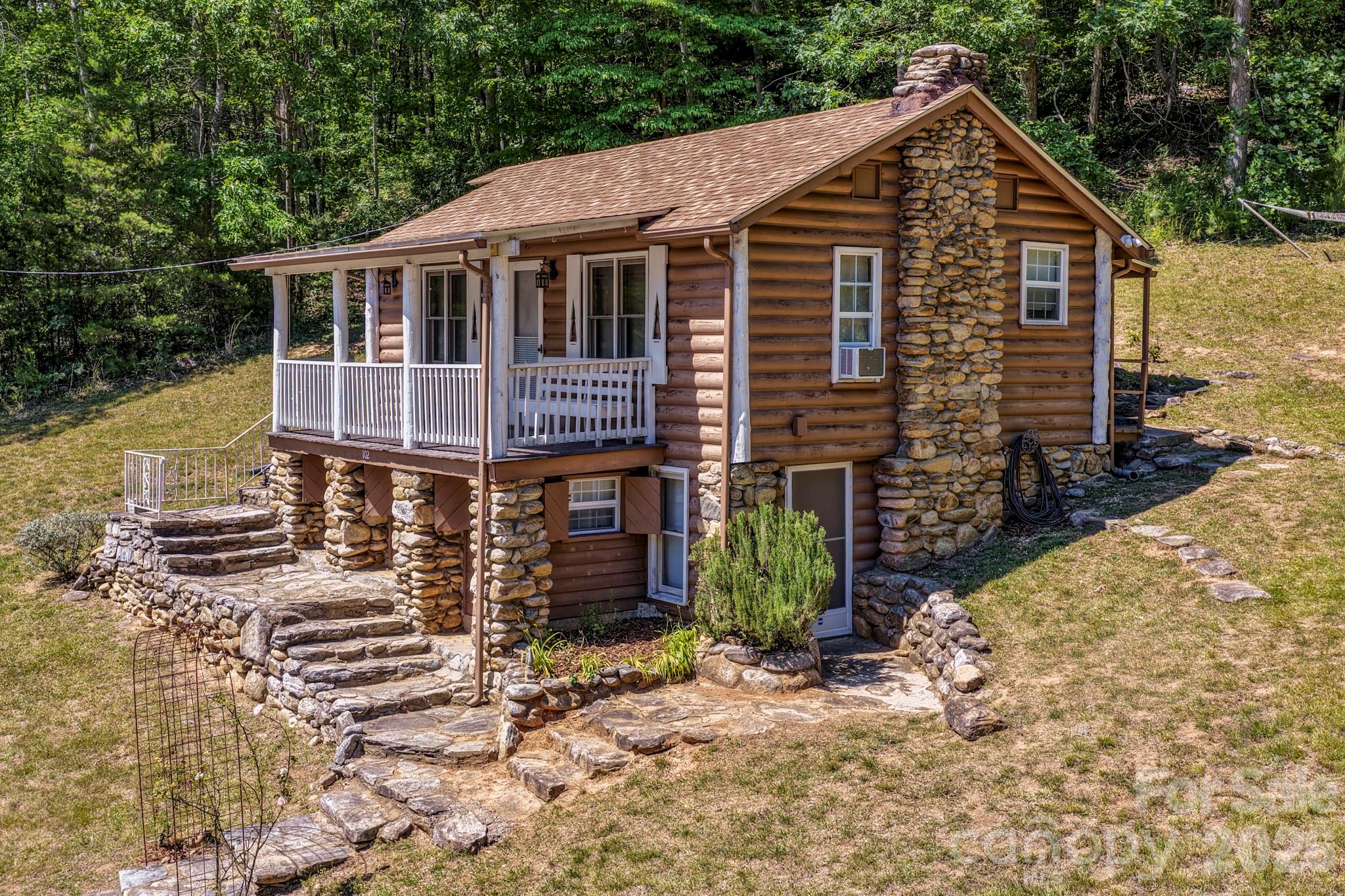 102 Jack London Road — Lake Lure
