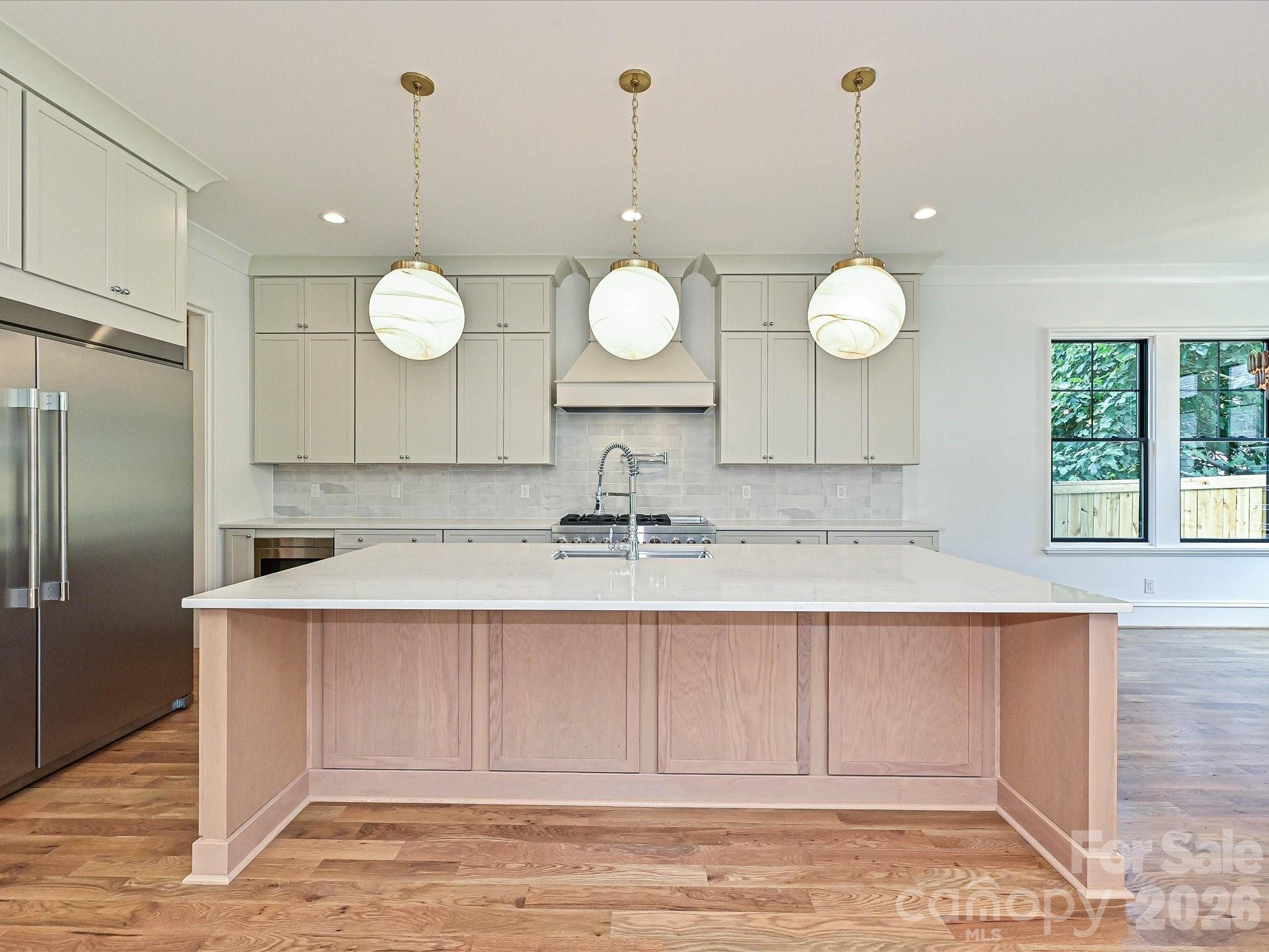 2205 Shenandoah Avenue — Charlotte