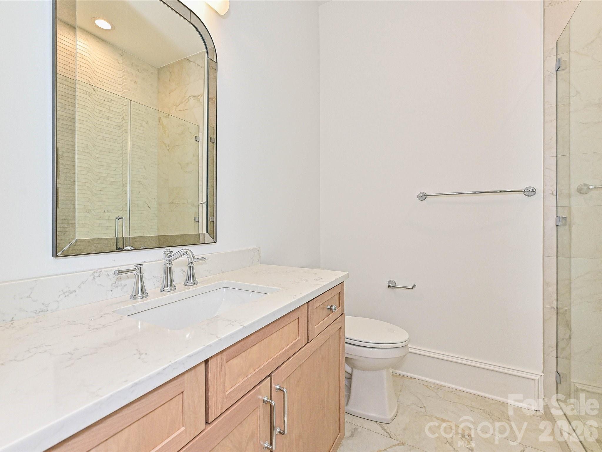 2205 Shenandoah Avenue — Charlotte