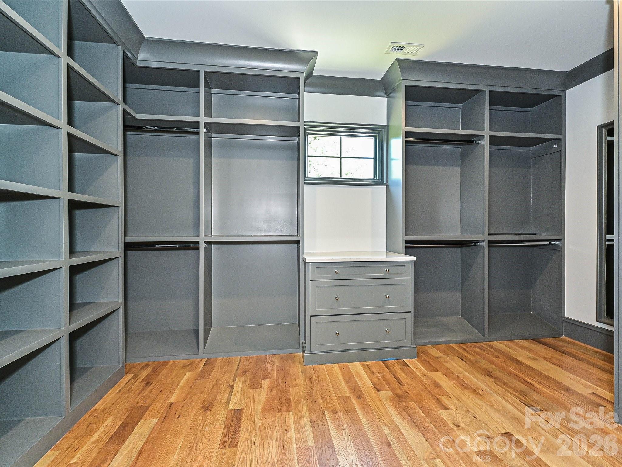 2205 Shenandoah Avenue — Charlotte