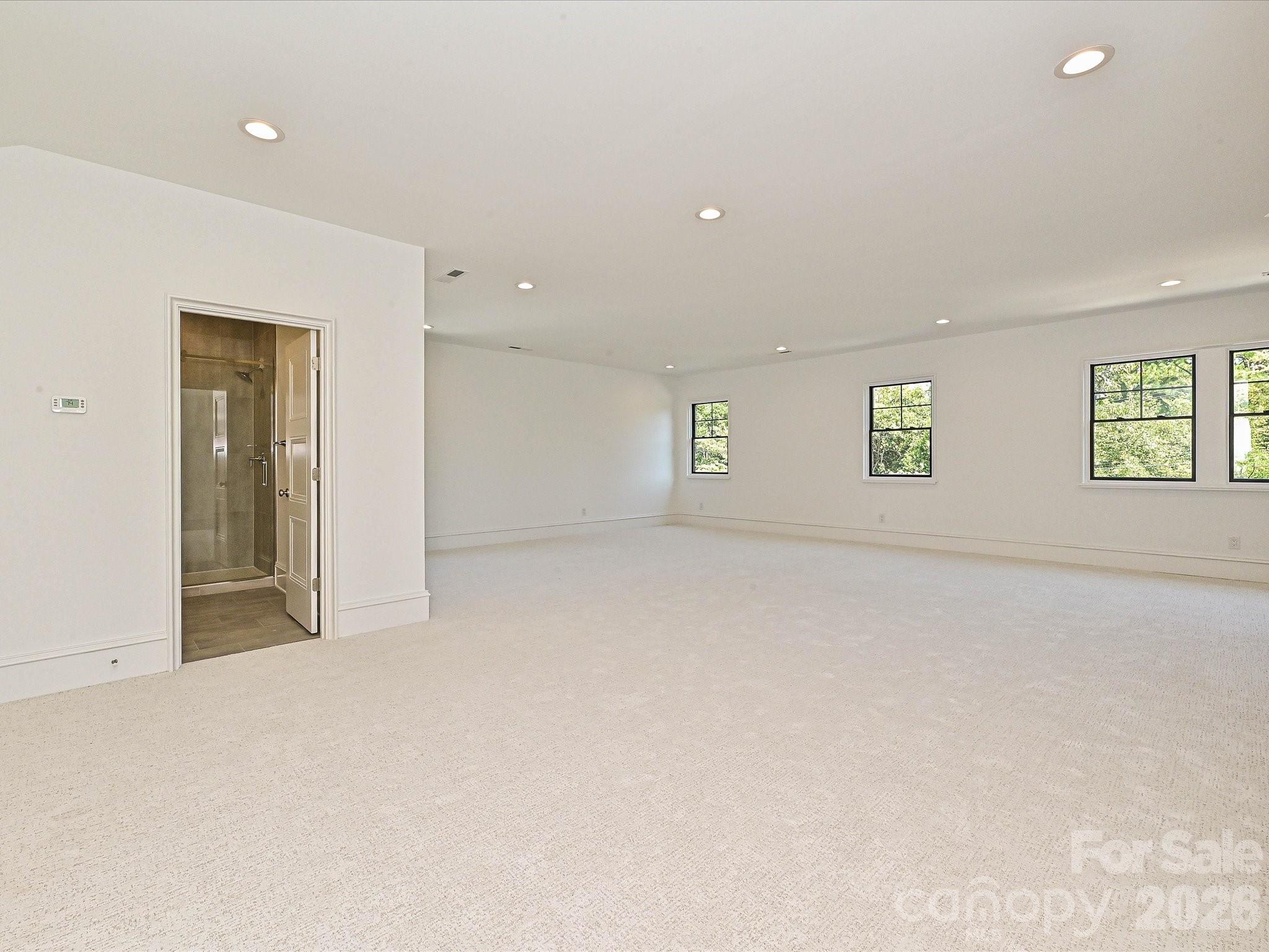 2205 Shenandoah Avenue — Charlotte