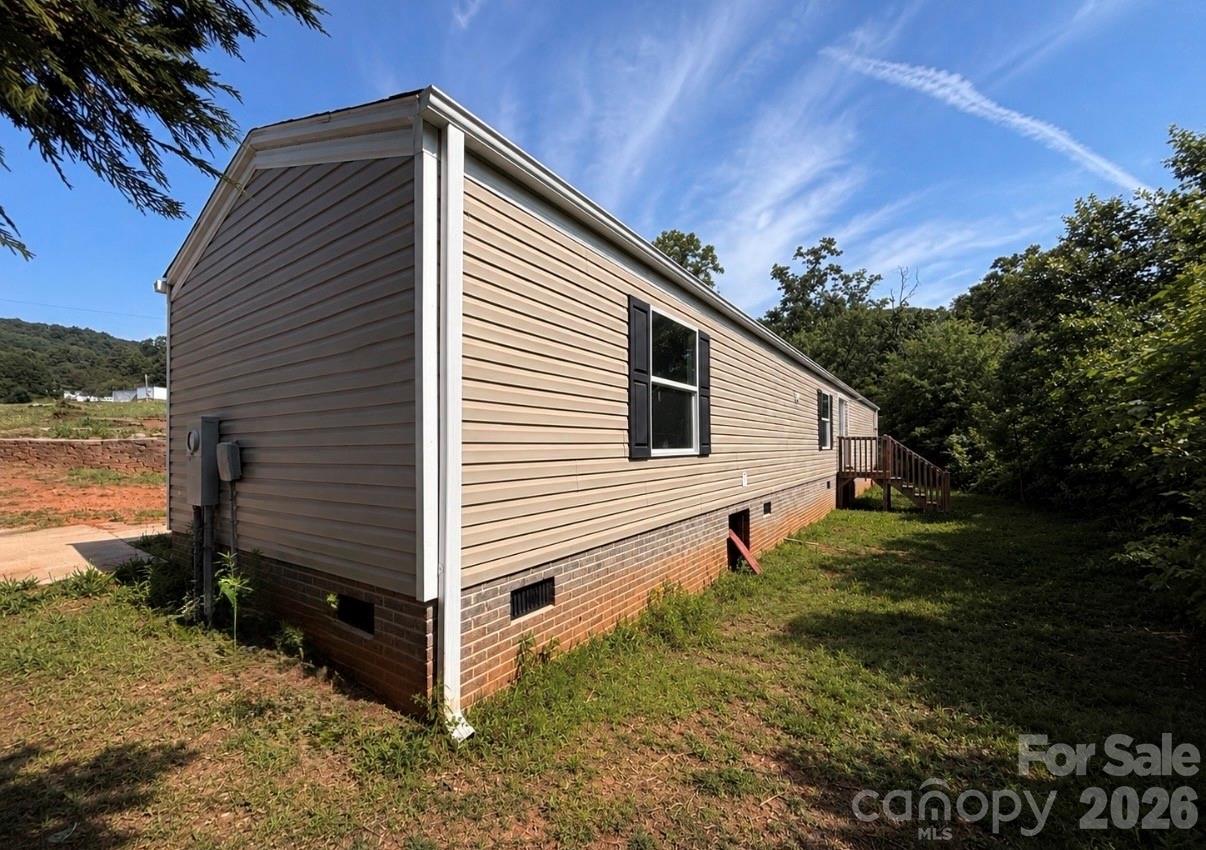 182 Left Fork Road — Pickens