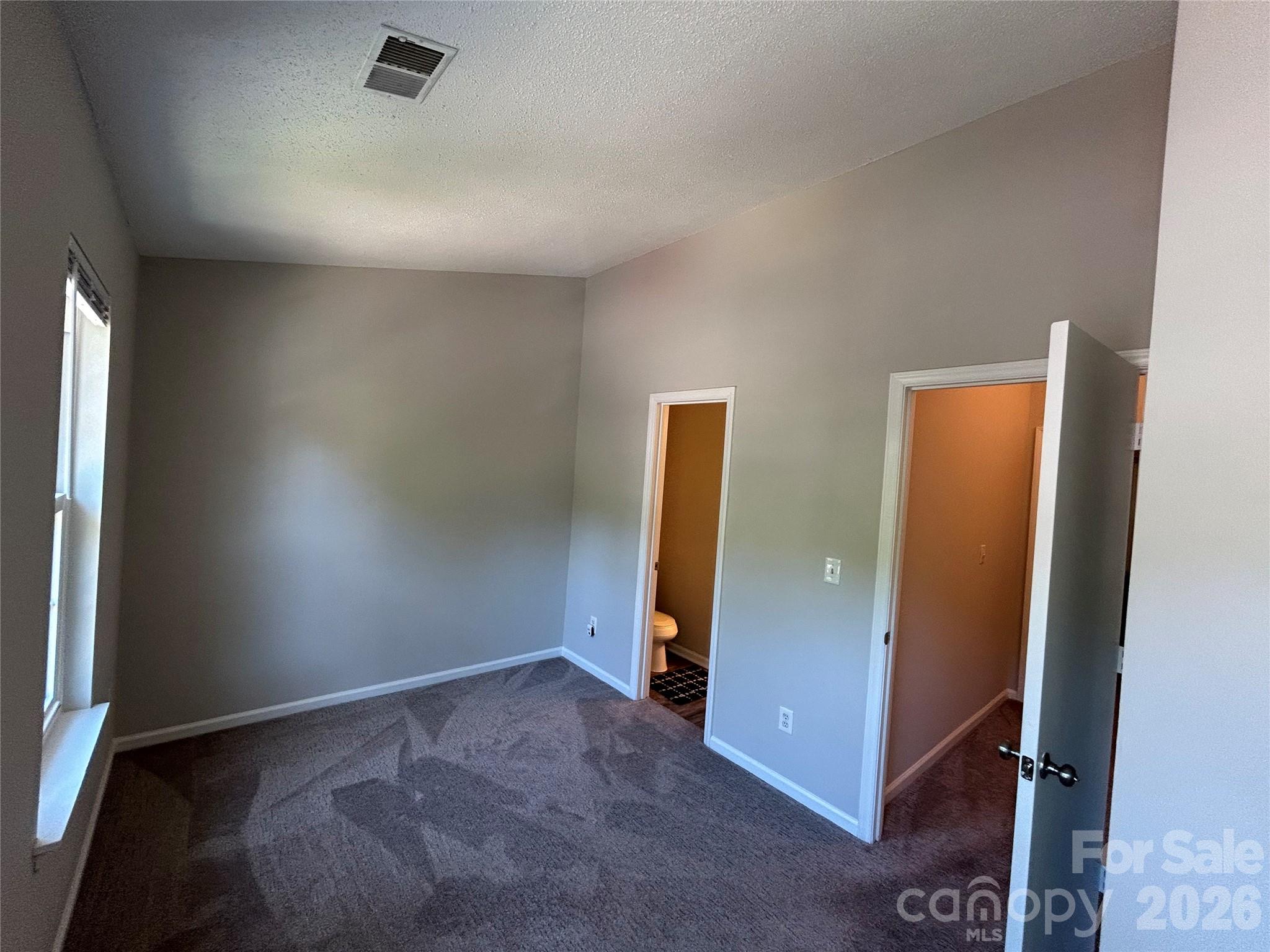6466 Windsor Gate Lane — Charlotte