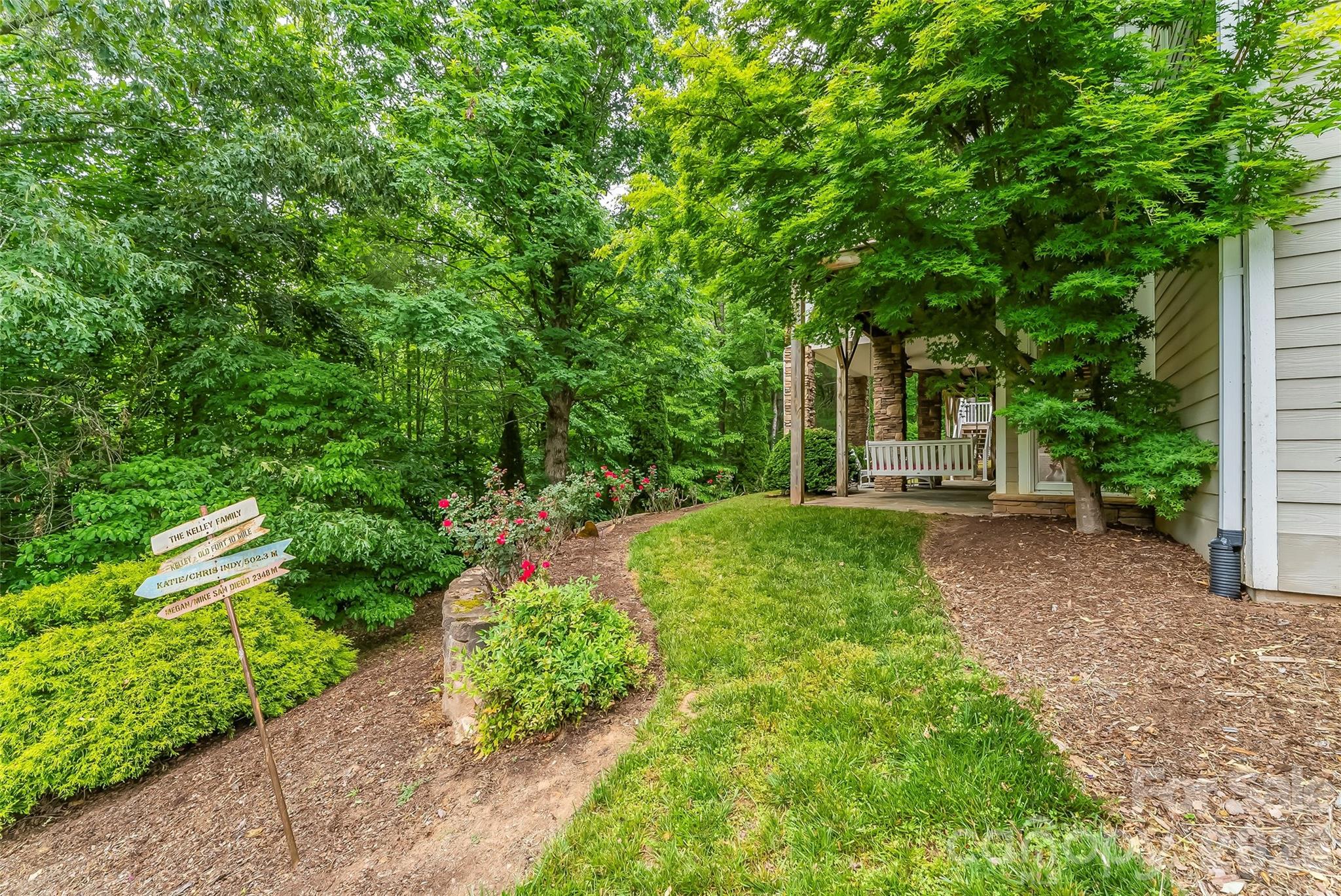 483 Cross Creek Drive #26 — Marion