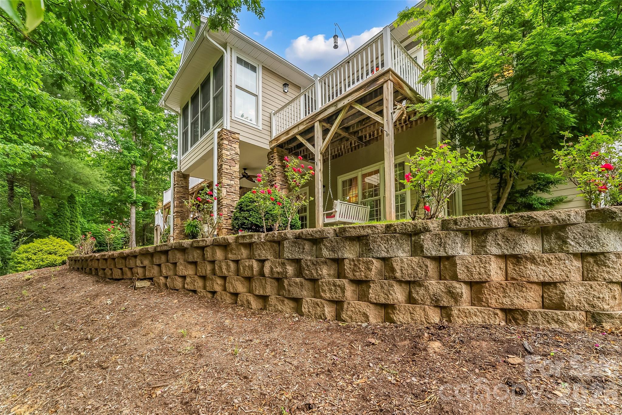 483 Cross Creek Drive #26 — Marion