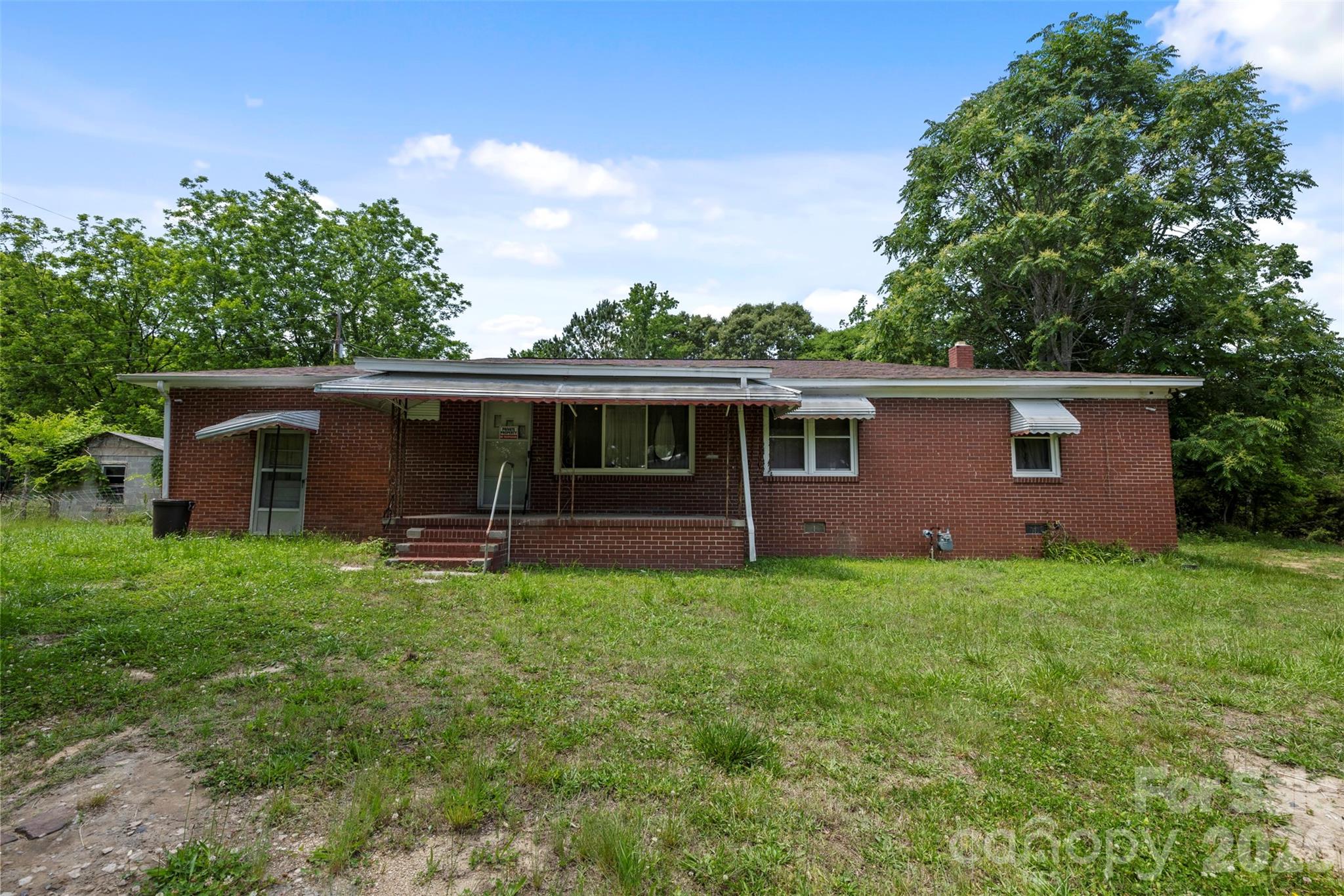 2360 Baton Rouge Road — Chester