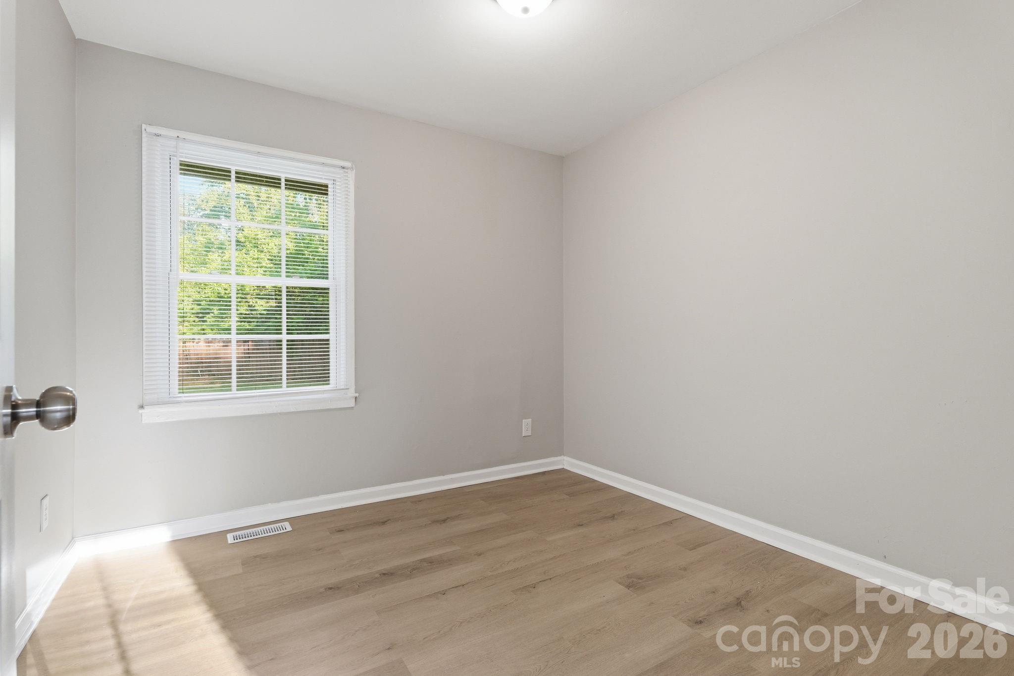 364 Leafmore Drive — Charlotte