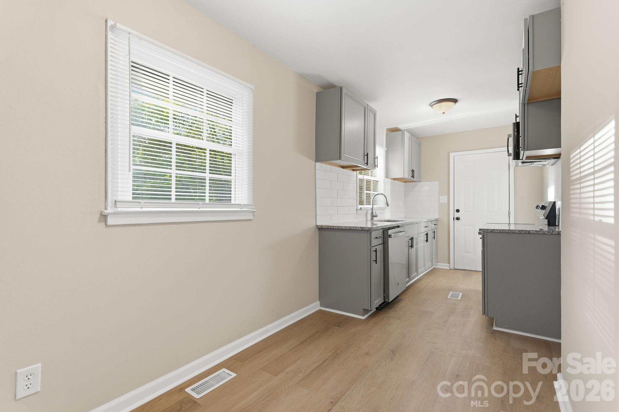 364 Leafmore Drive — Charlotte
