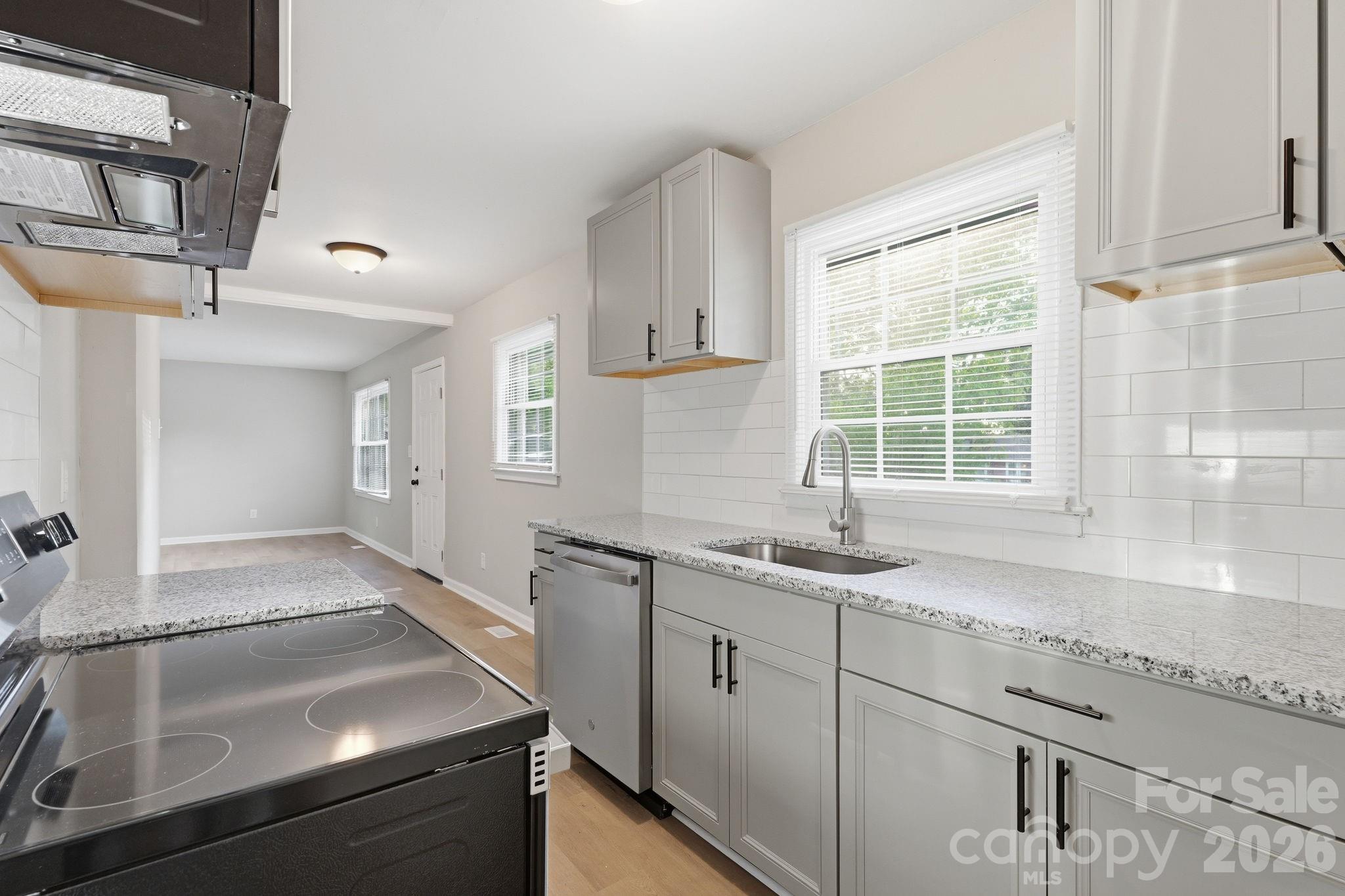 364 Leafmore Drive — Charlotte