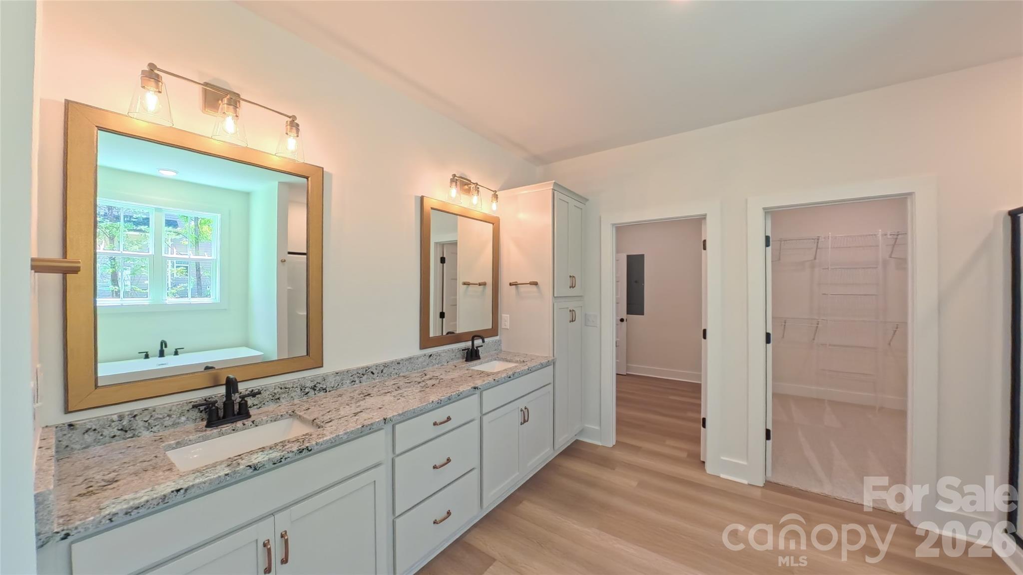 3099 Meadowcrest Drive — Clover