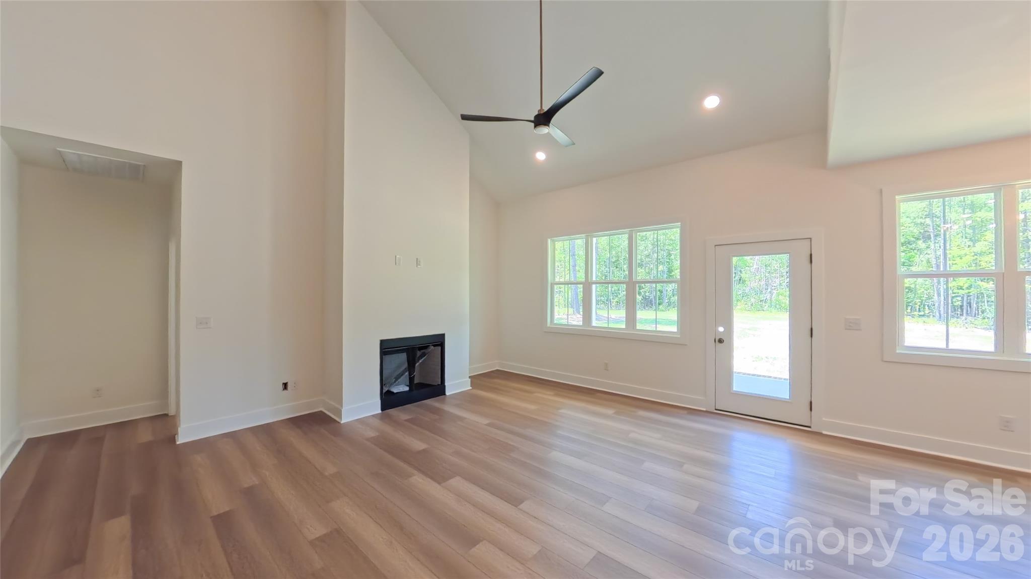 3099 Meadowcrest Drive — Clover