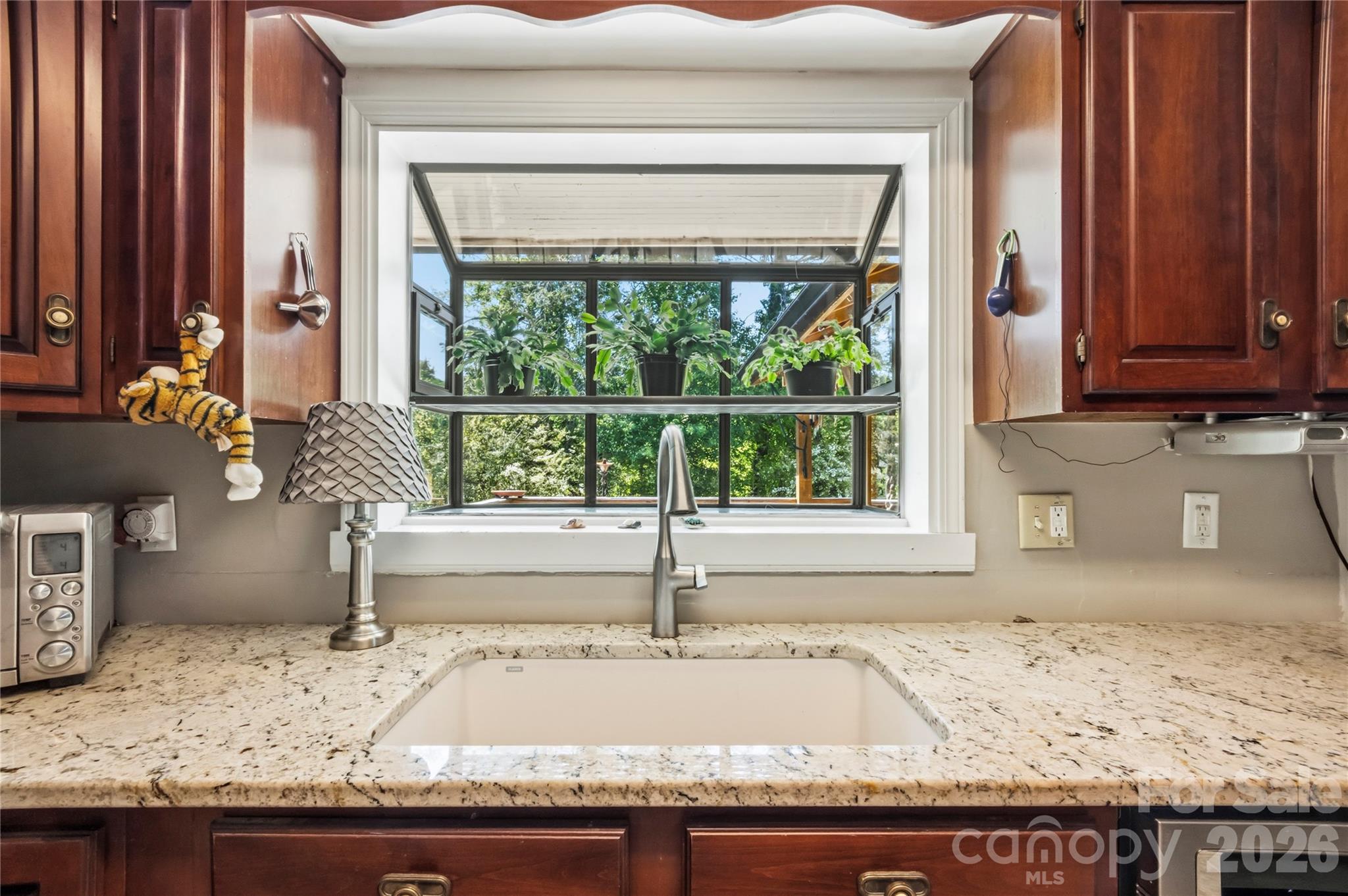 75 Hawthorne Drive — Brevard