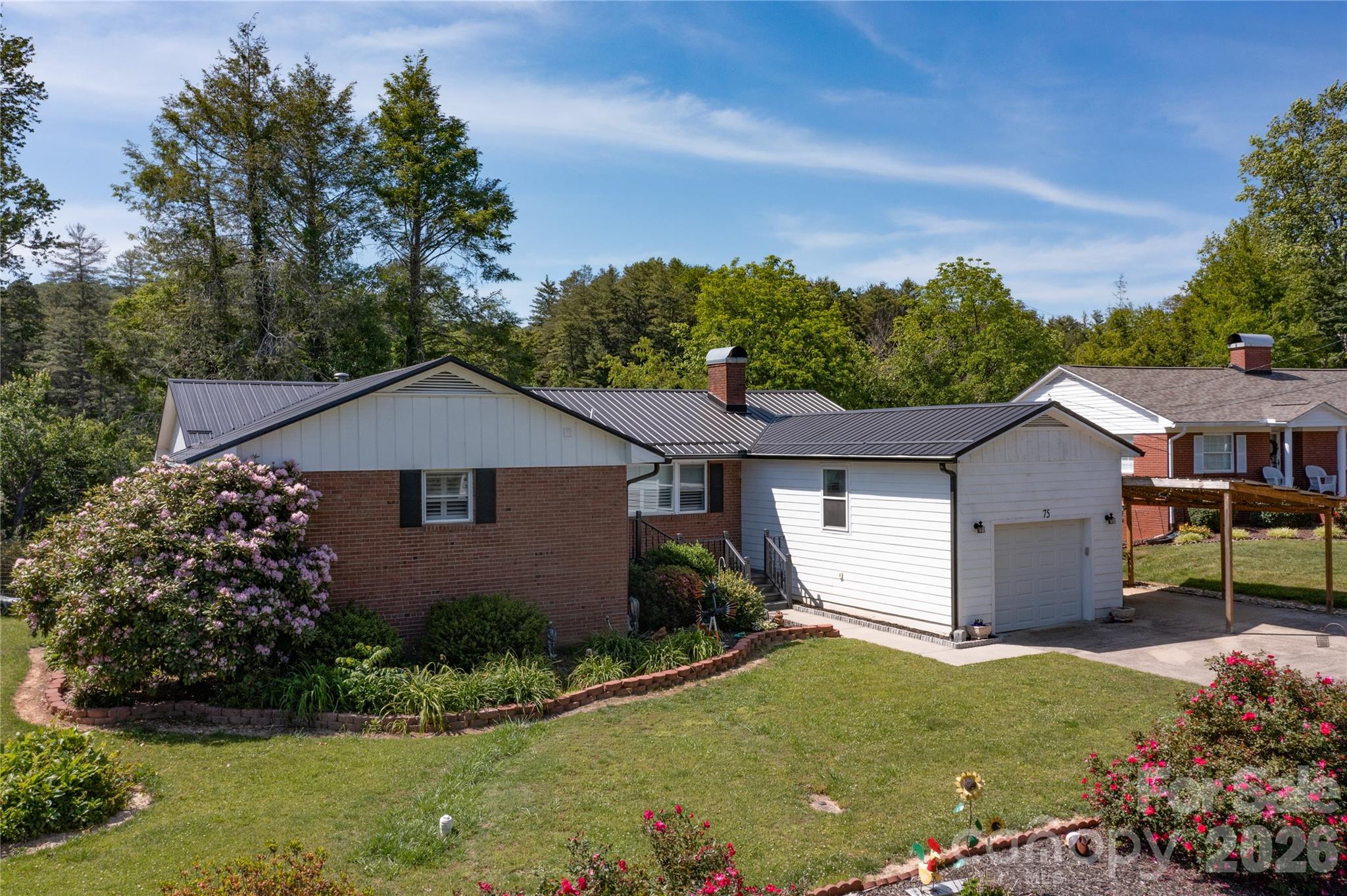 75 Hawthorne Drive — Brevard