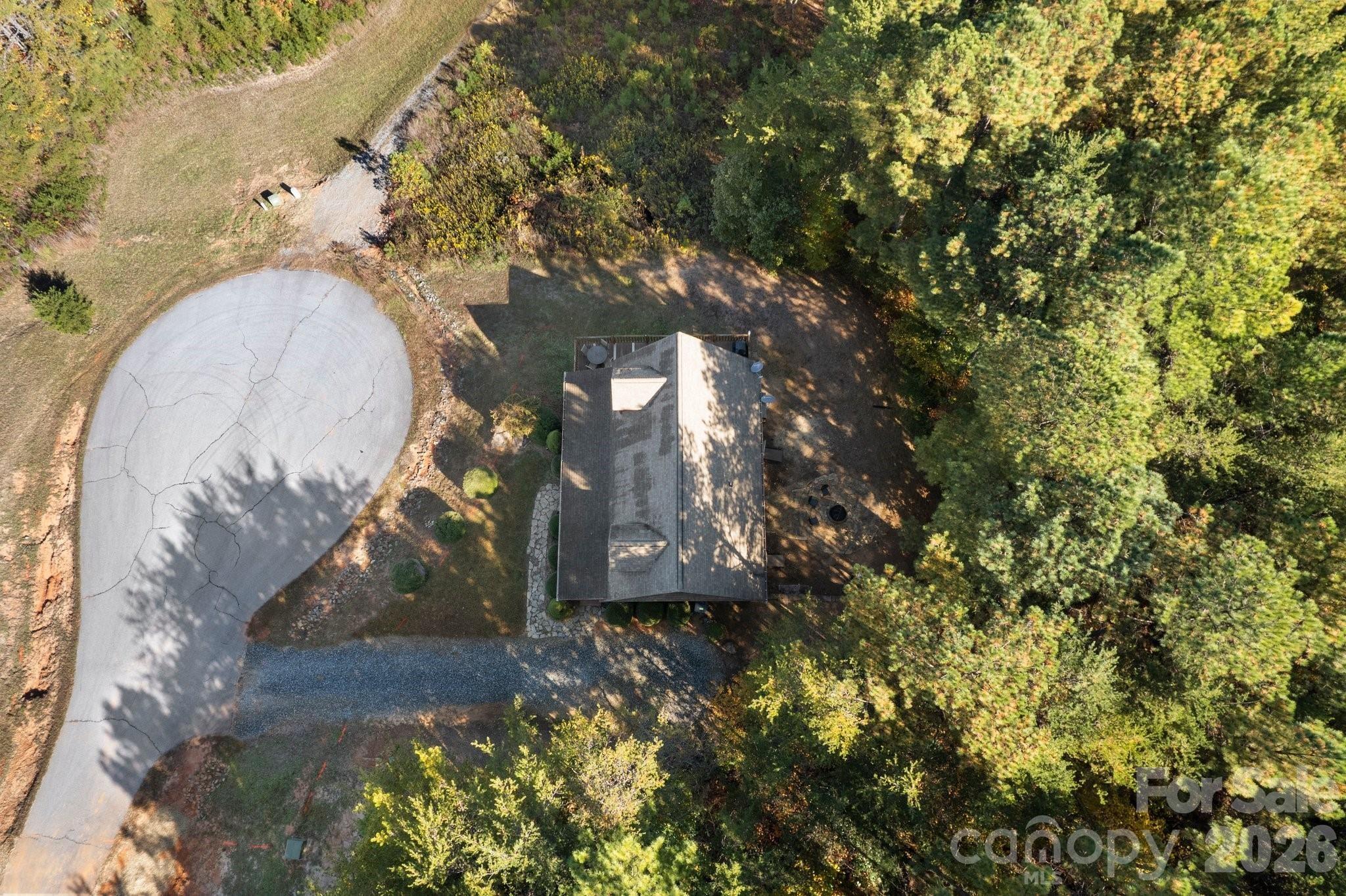 105 Palisade Drive — Mill Spring