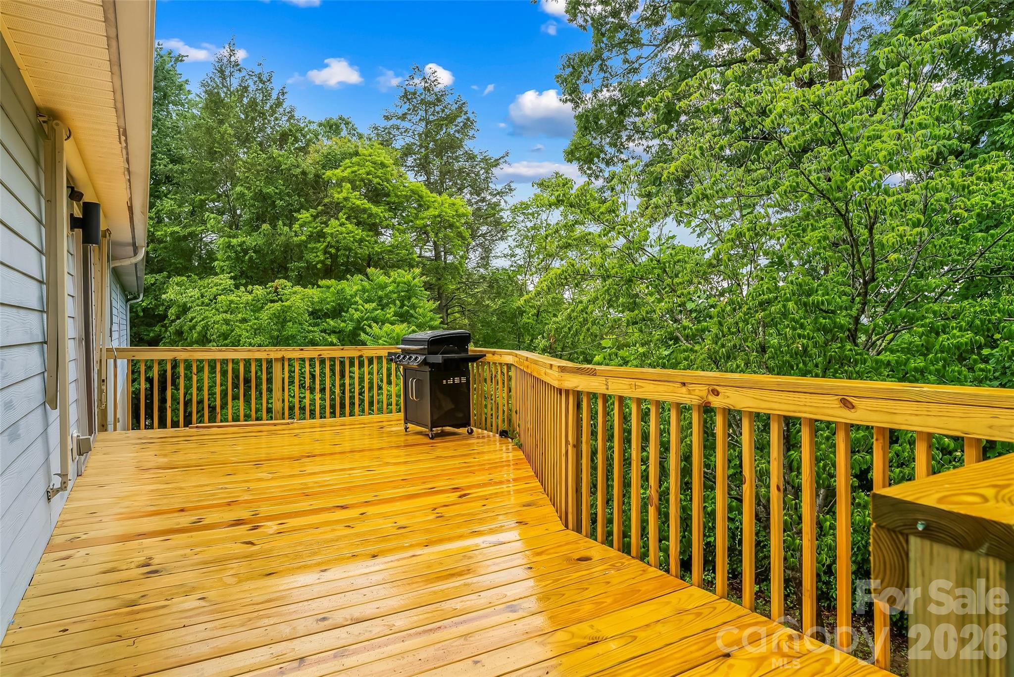 570 Pleasant View Drive — Marion
