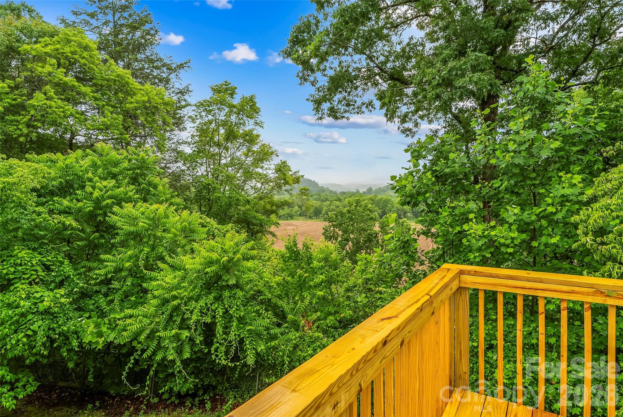 570 Pleasant View Drive — Marion