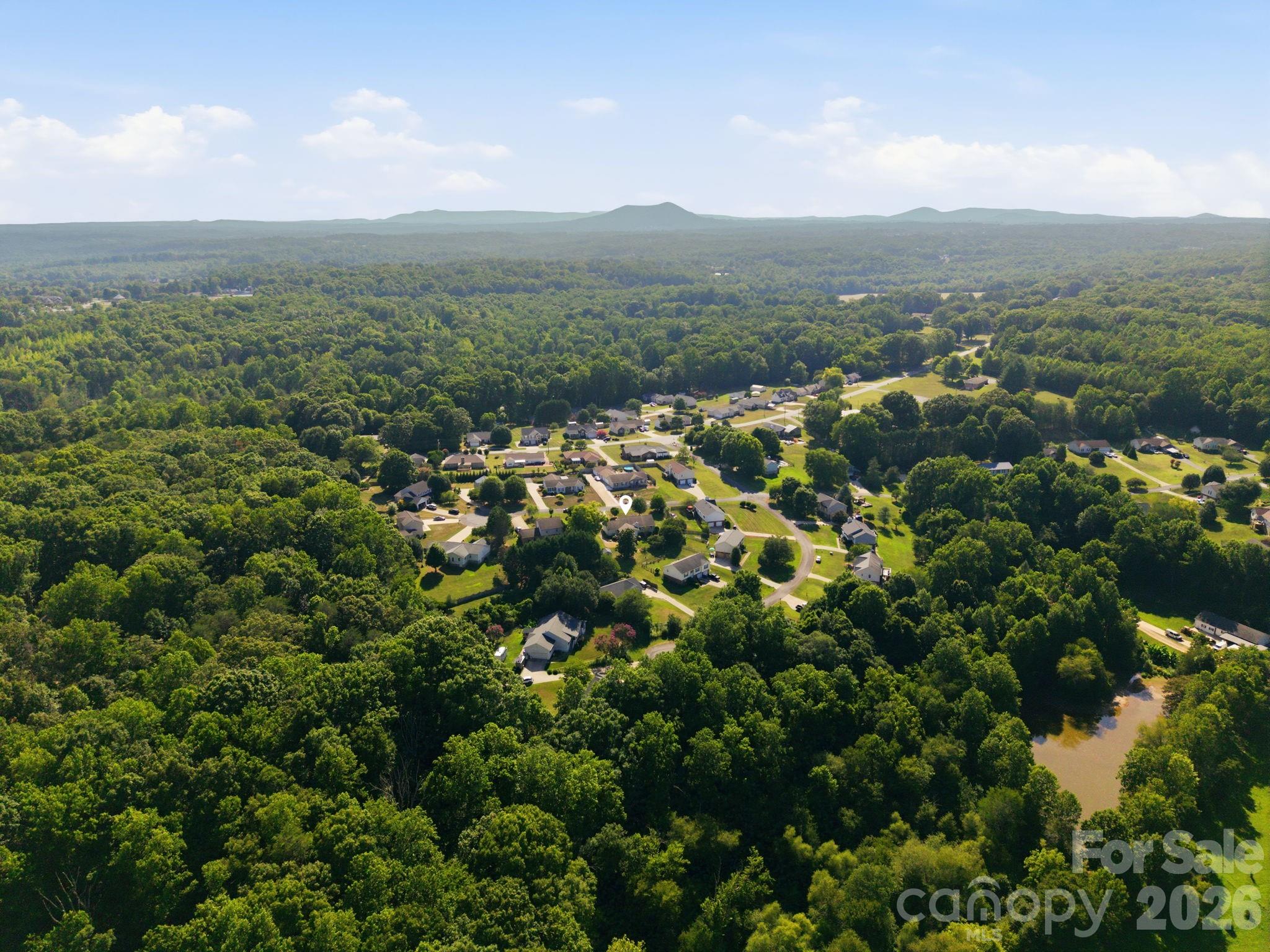 3842 Serenity Drive — Hickory