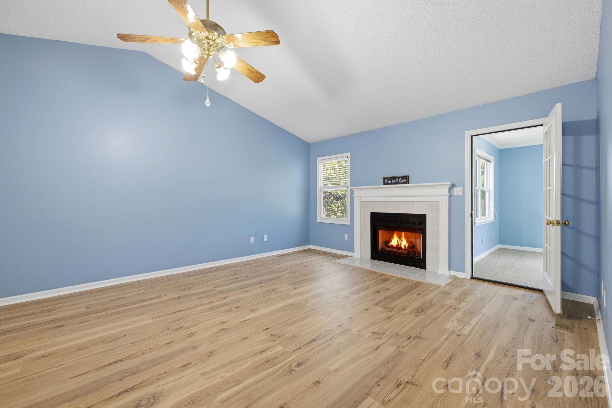 3842 Serenity Drive — Hickory