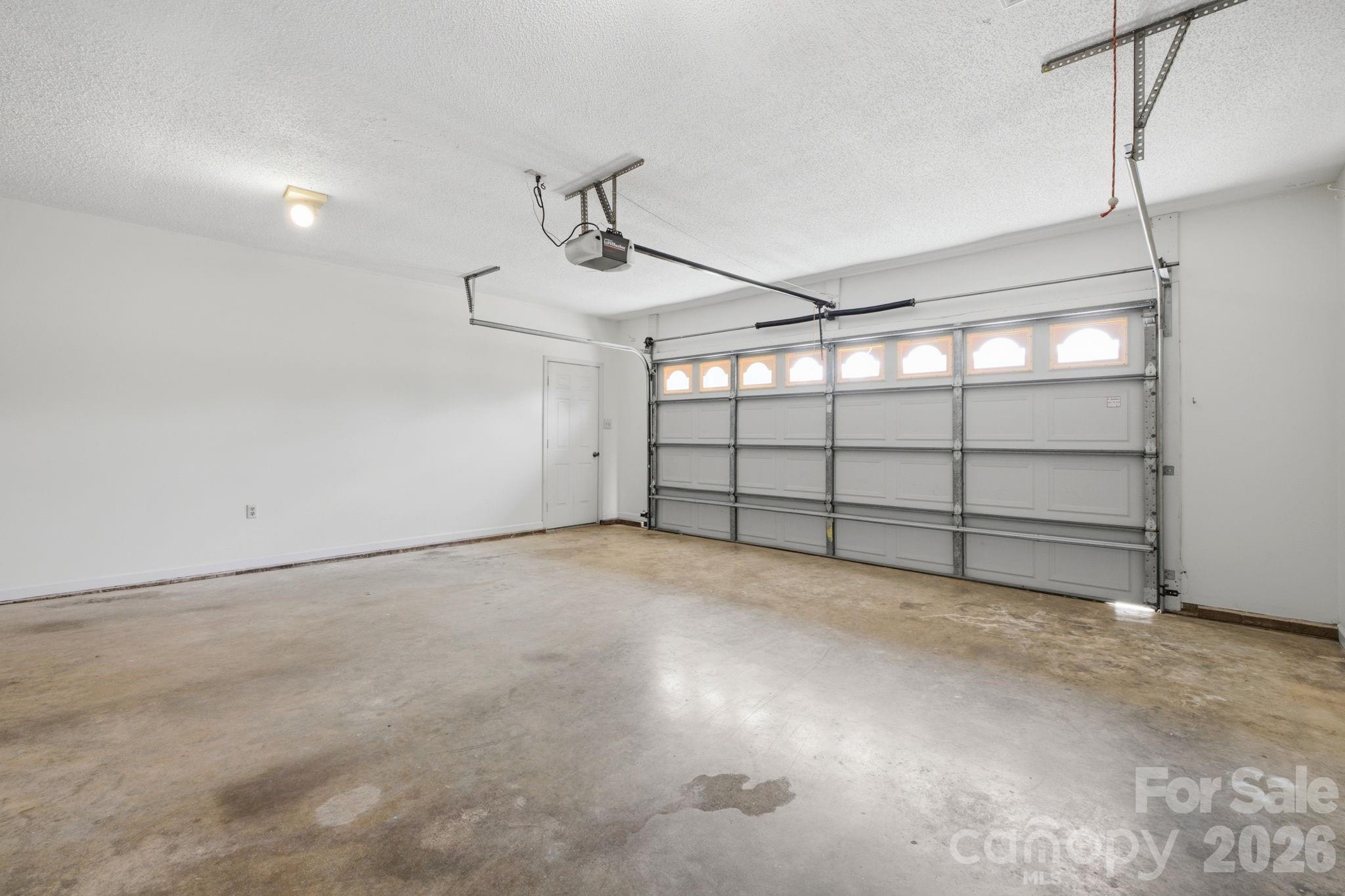 3842 Serenity Drive — Hickory