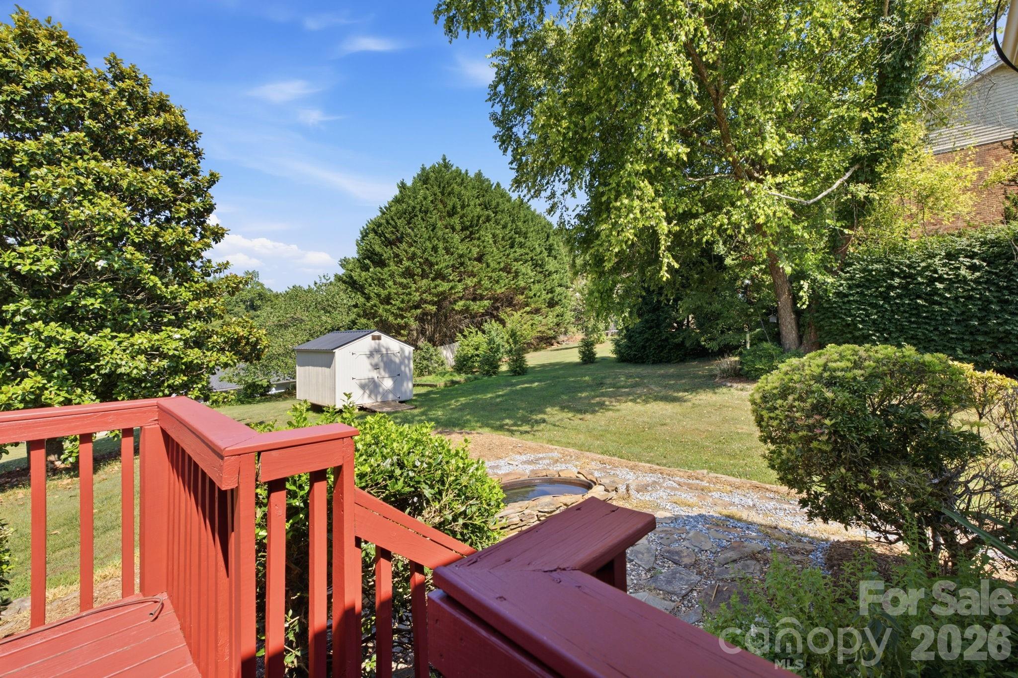 3842 Serenity Drive — Hickory