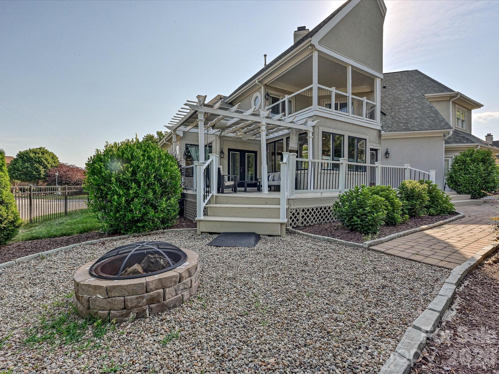 17626 Spinnakers Reach Drive — Cornelius